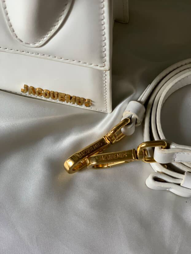 JACQUEMUS The knot Chiquito