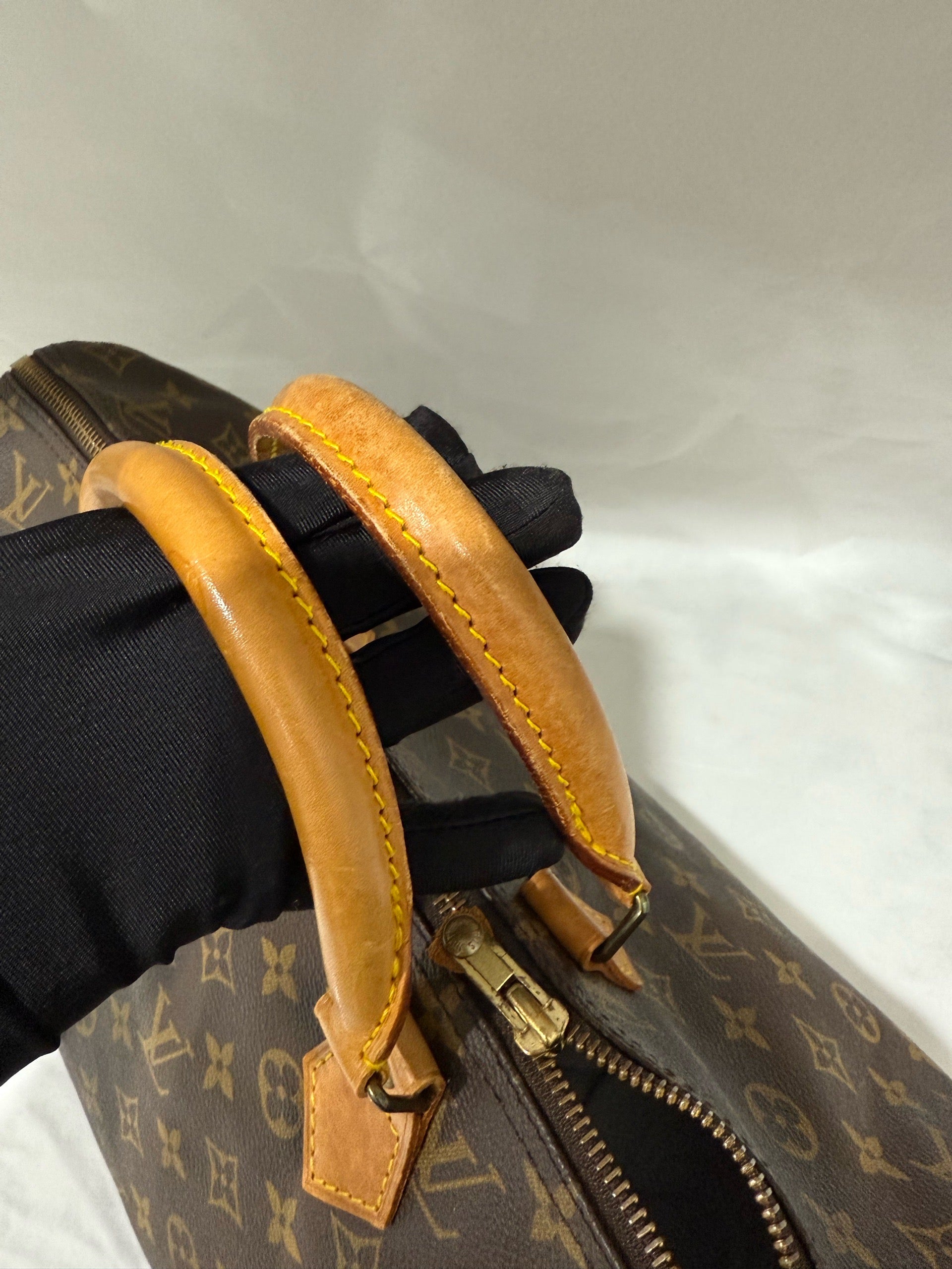 Louis Vuitton Monogram Speedy 40