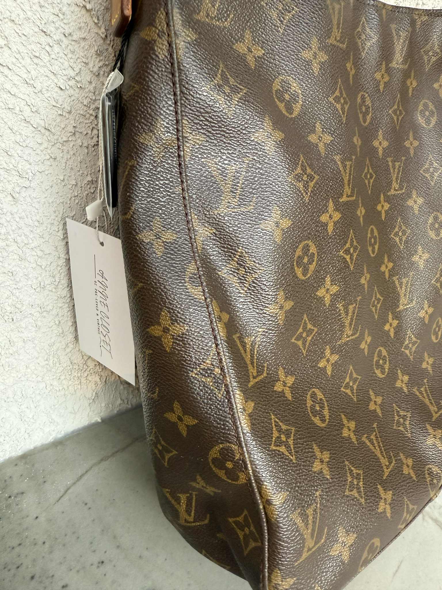 Louis Vuitton Looping MM Monogram