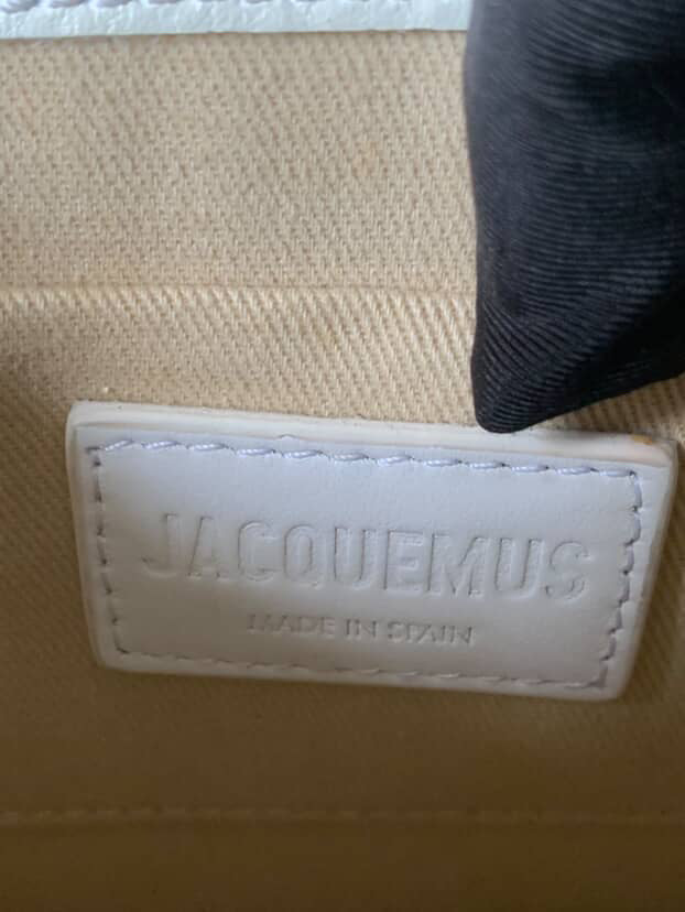 JACQUEMUS The knot Chiquito