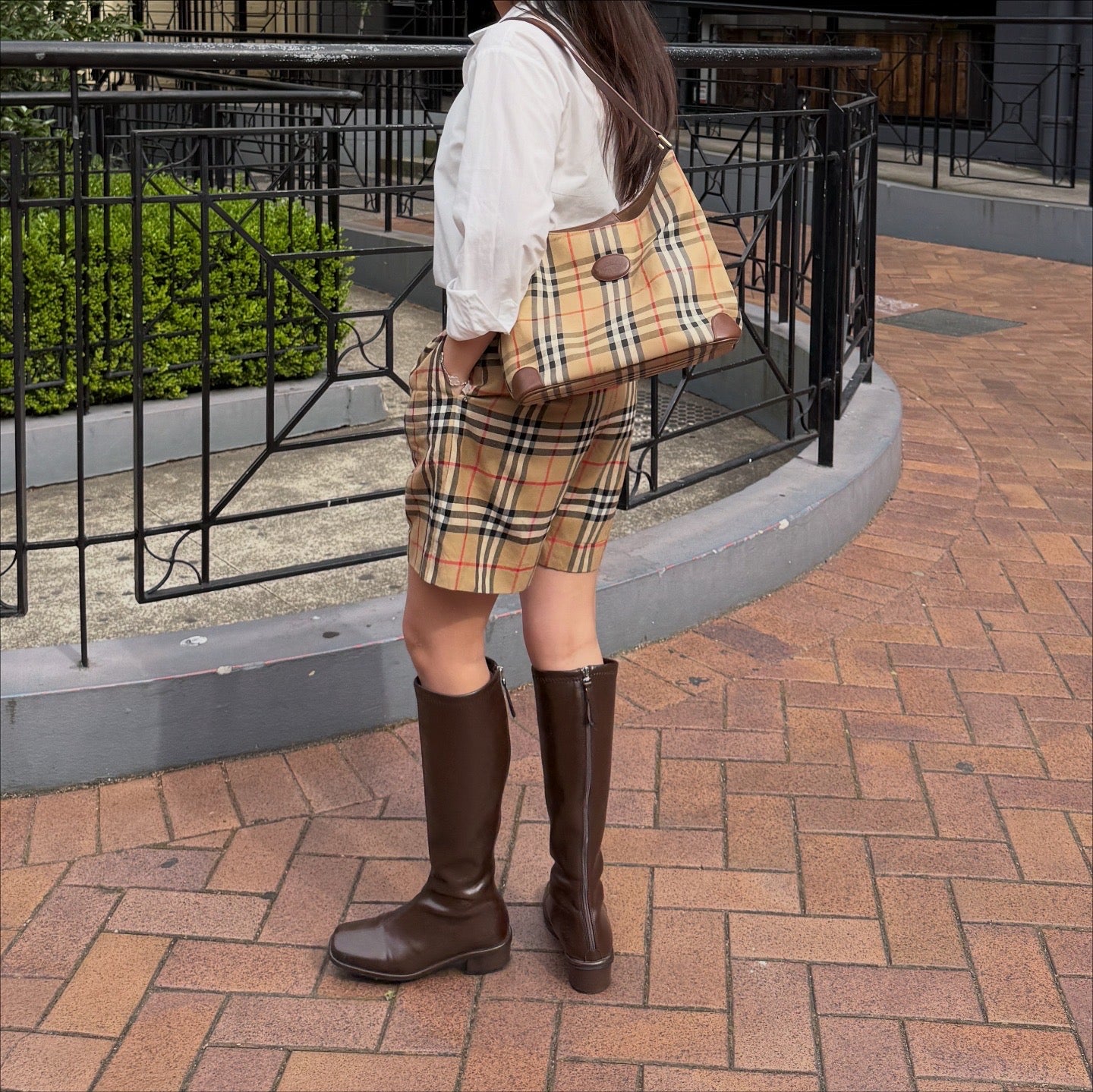 Burberry Nova Check Shadow Horse Canvas Leather Shoulder Bag