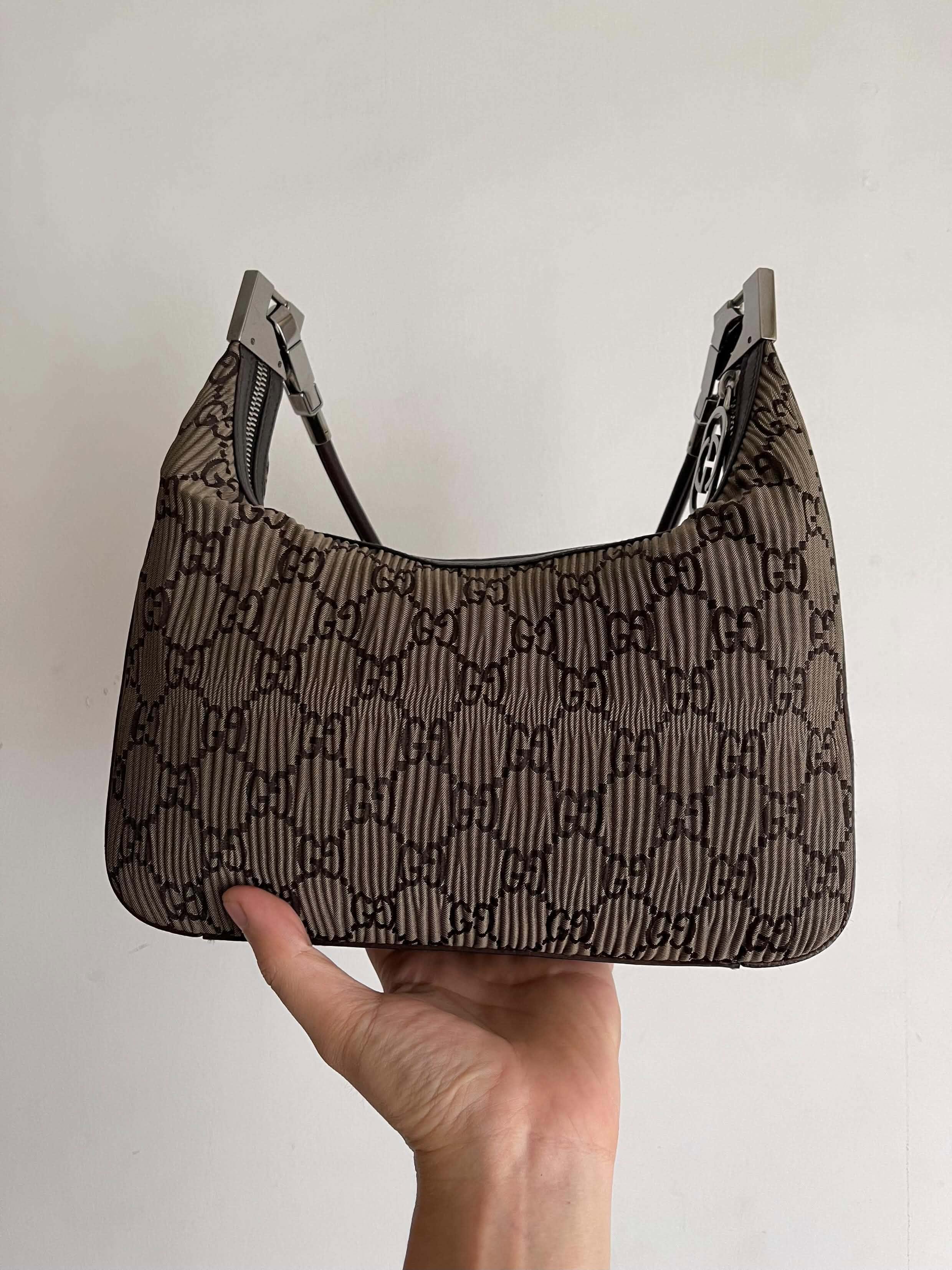 (RESERVED) Gucci Brown Monogram GG Clasp Hobo Brown