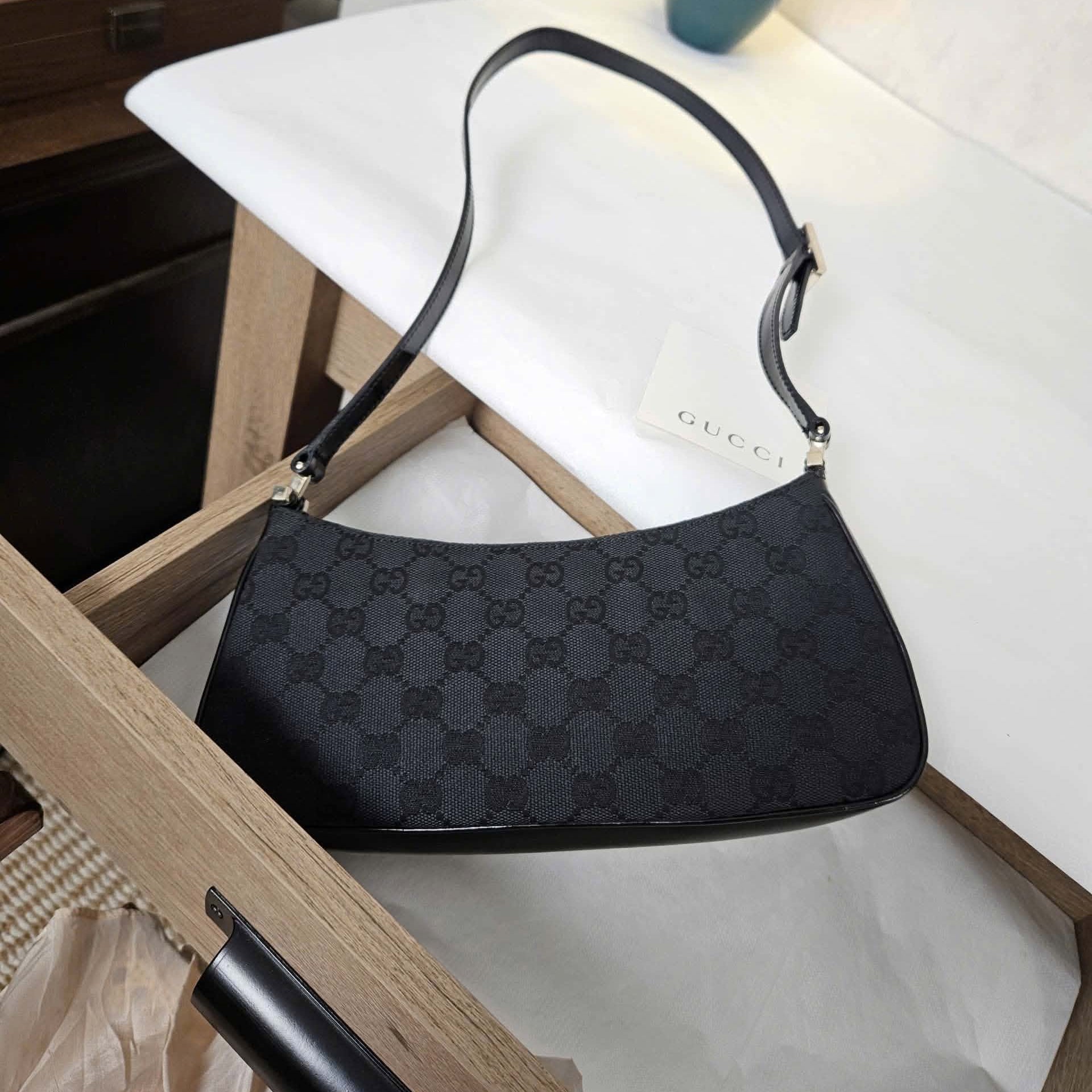 Gucci GG Canvas Pochette shoulder bag