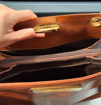 Salvatore Ferragamo Gancini Brown