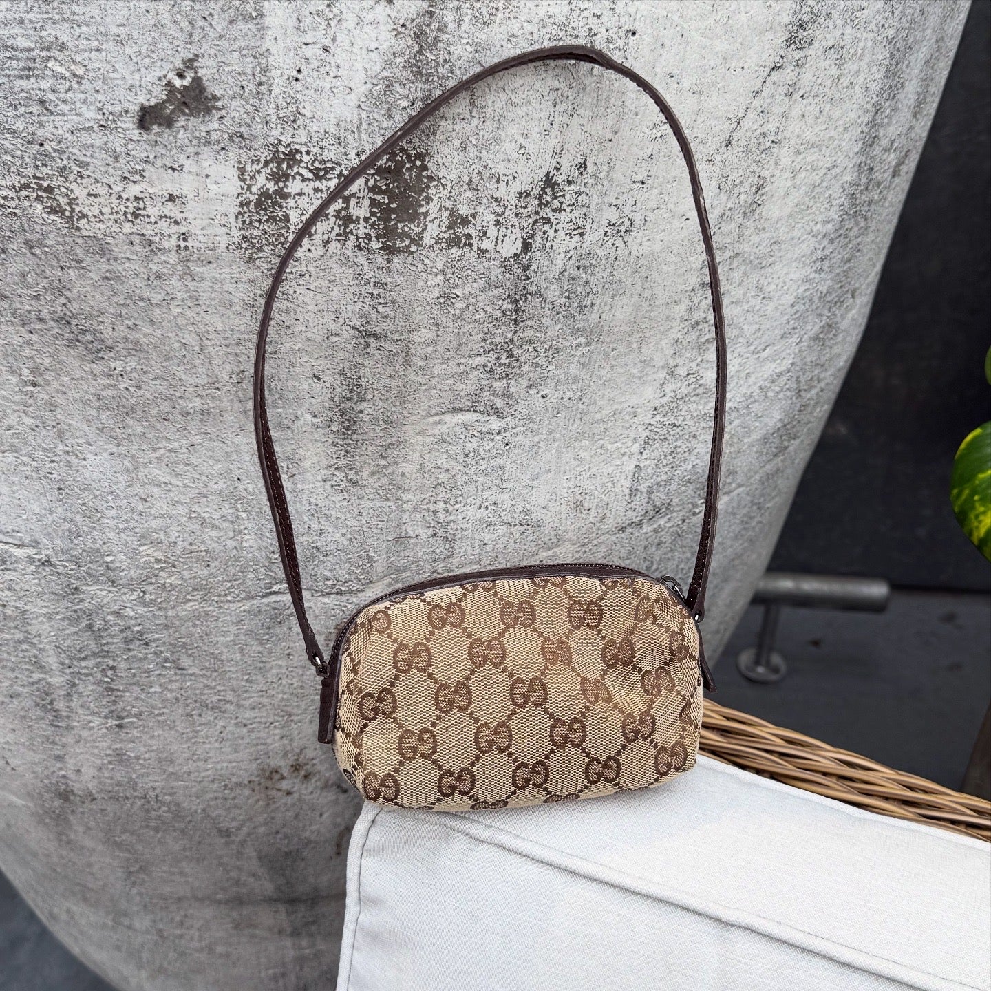 Gucci Pochette GG Canvas Mini