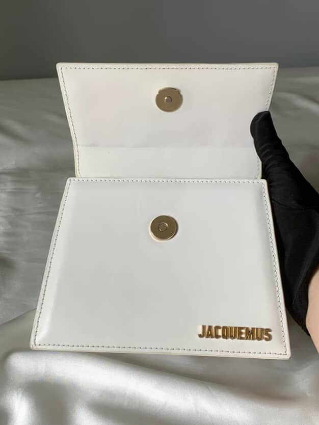 JACQUEMUS The knot Chiquito