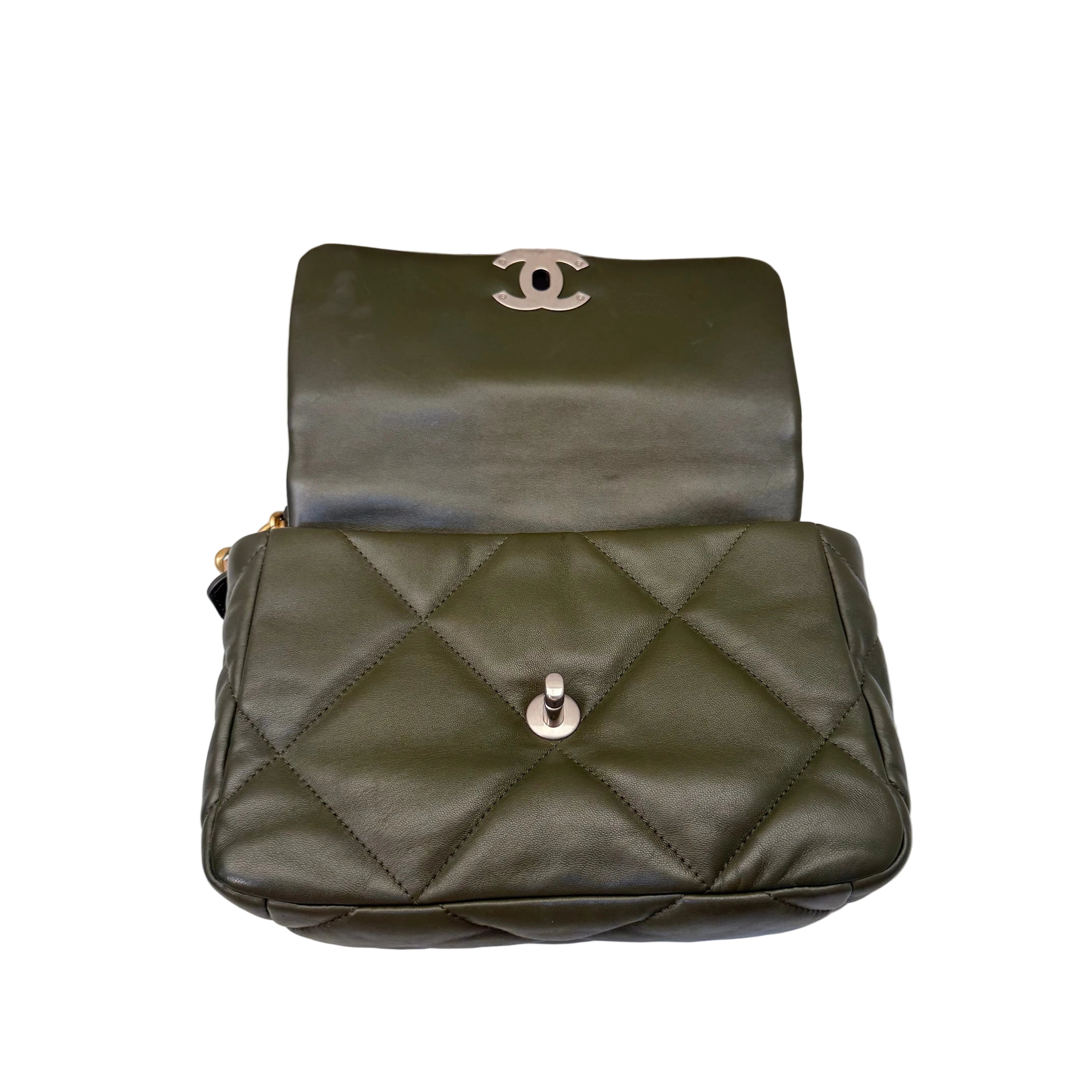 Chanel Medium 19 Flap Bag
