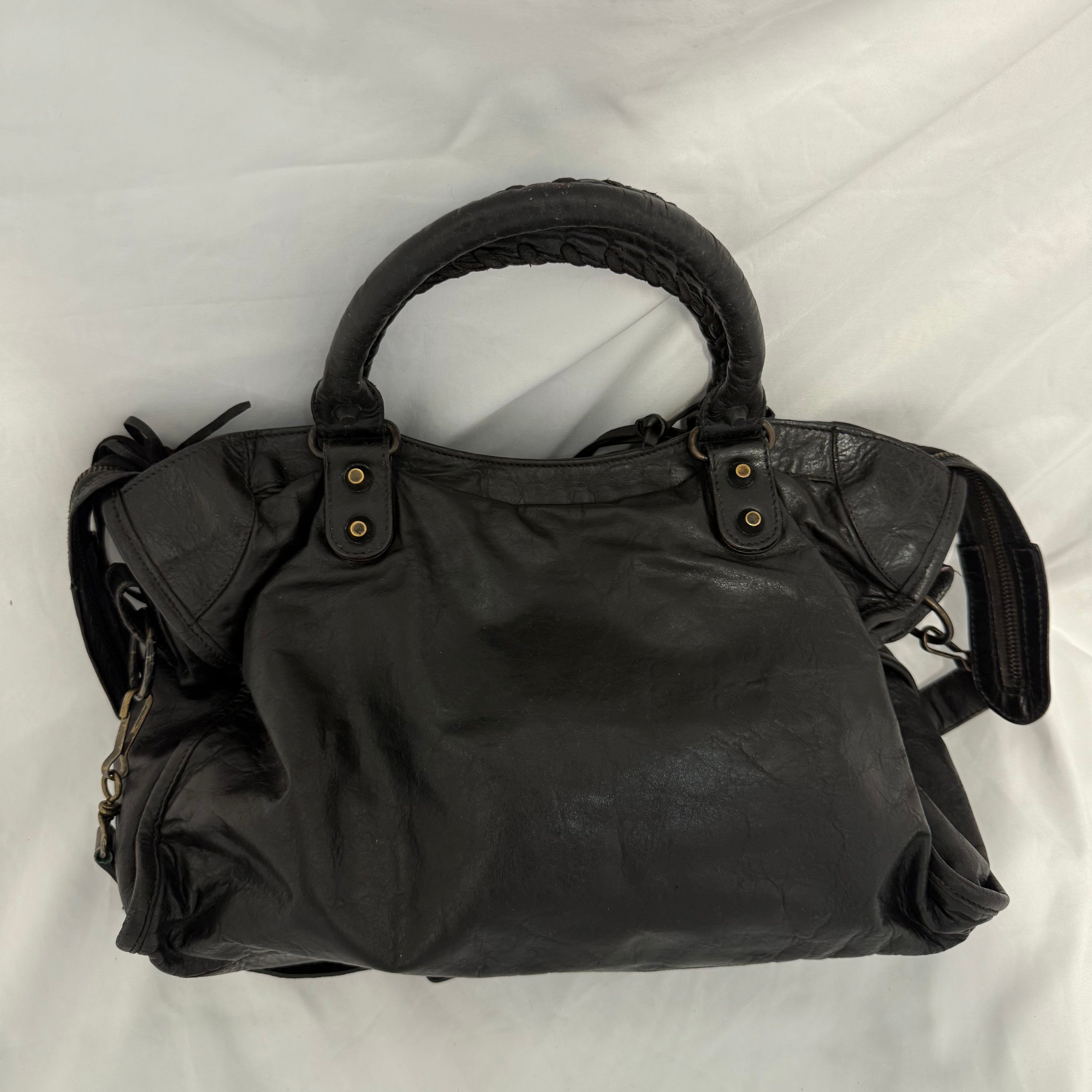 Balenciaga Le City Bag Medium in Black