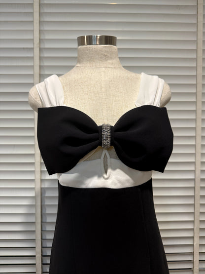 SELF PORTRAIT CREPE CRYSTAL BOW MIDI DRESS BLACK/WHITE