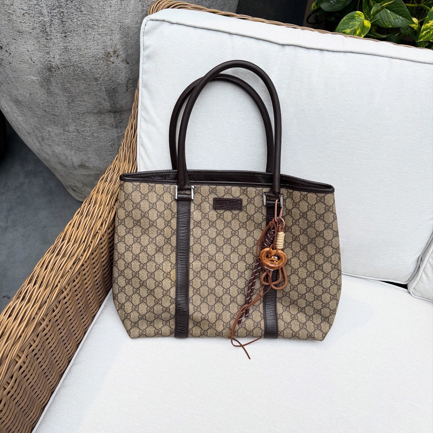 Gucci Medium GG Supreme Joy tote bag