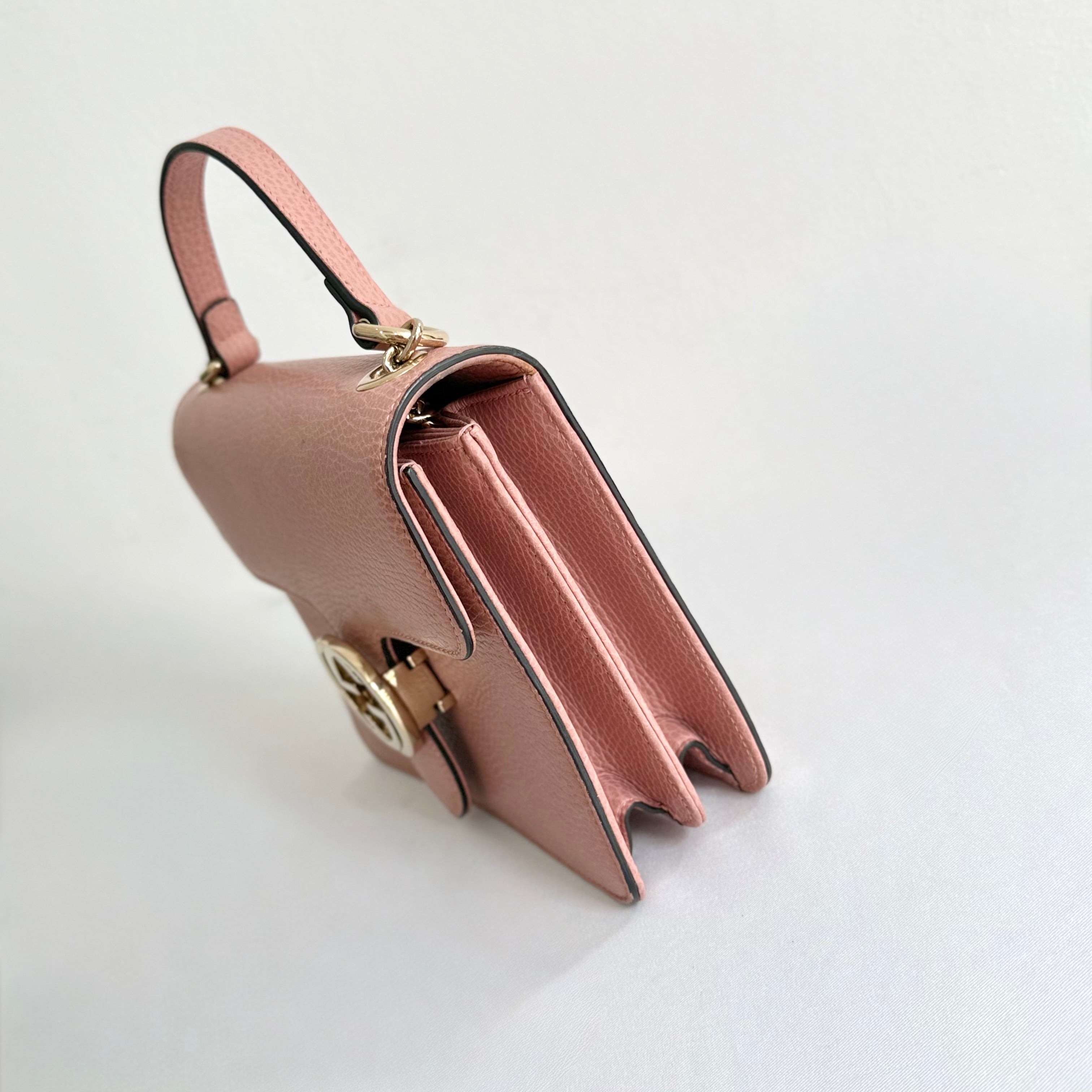 Gucci Interlocking G Chain Shoulder Bag Calfskin Leather – Pink