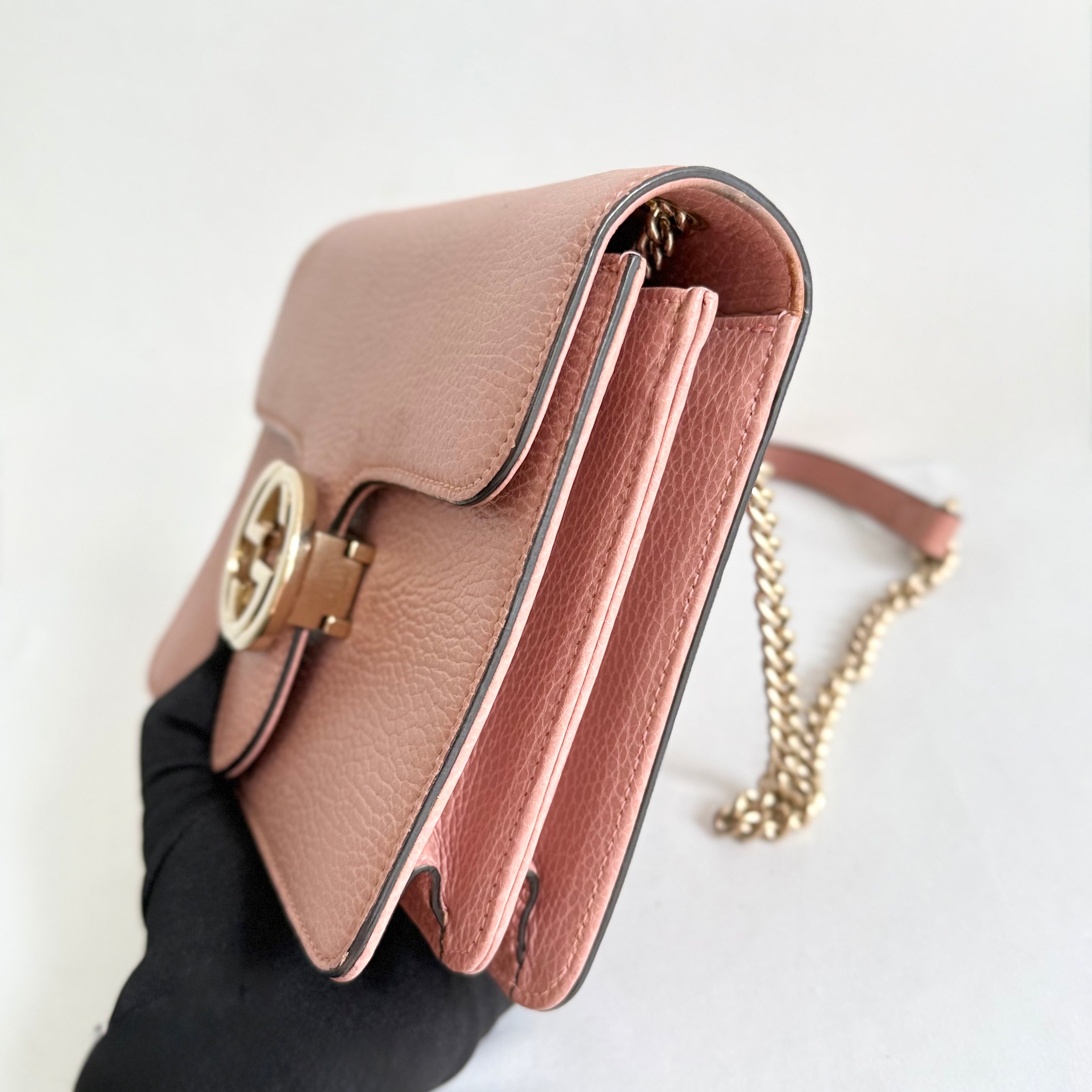 Gucci Interlocking G Chain Shoulder Bag Calfskin Leather – Pink