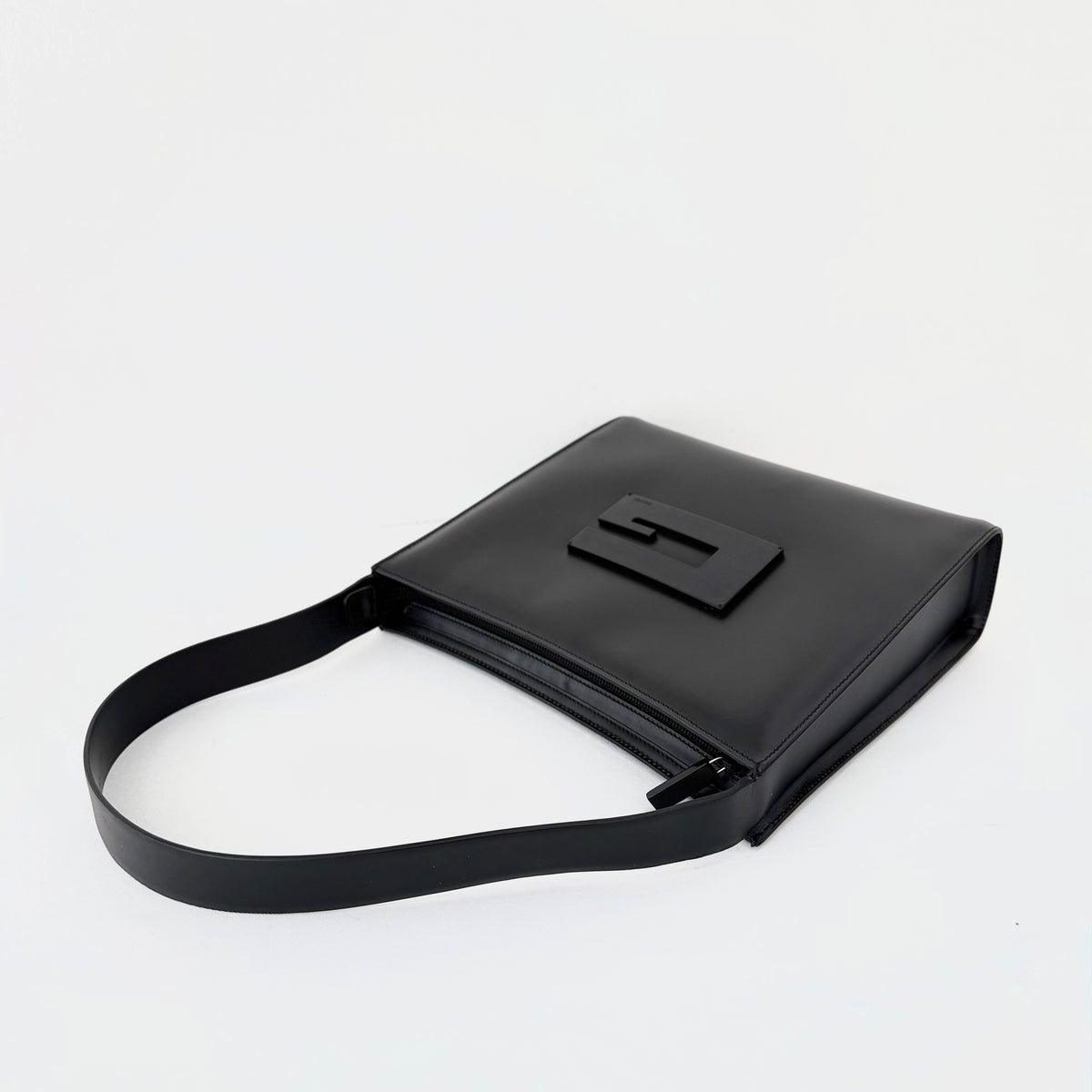Gucci Tom Ford Black Leather G Logo Shoulder Bag