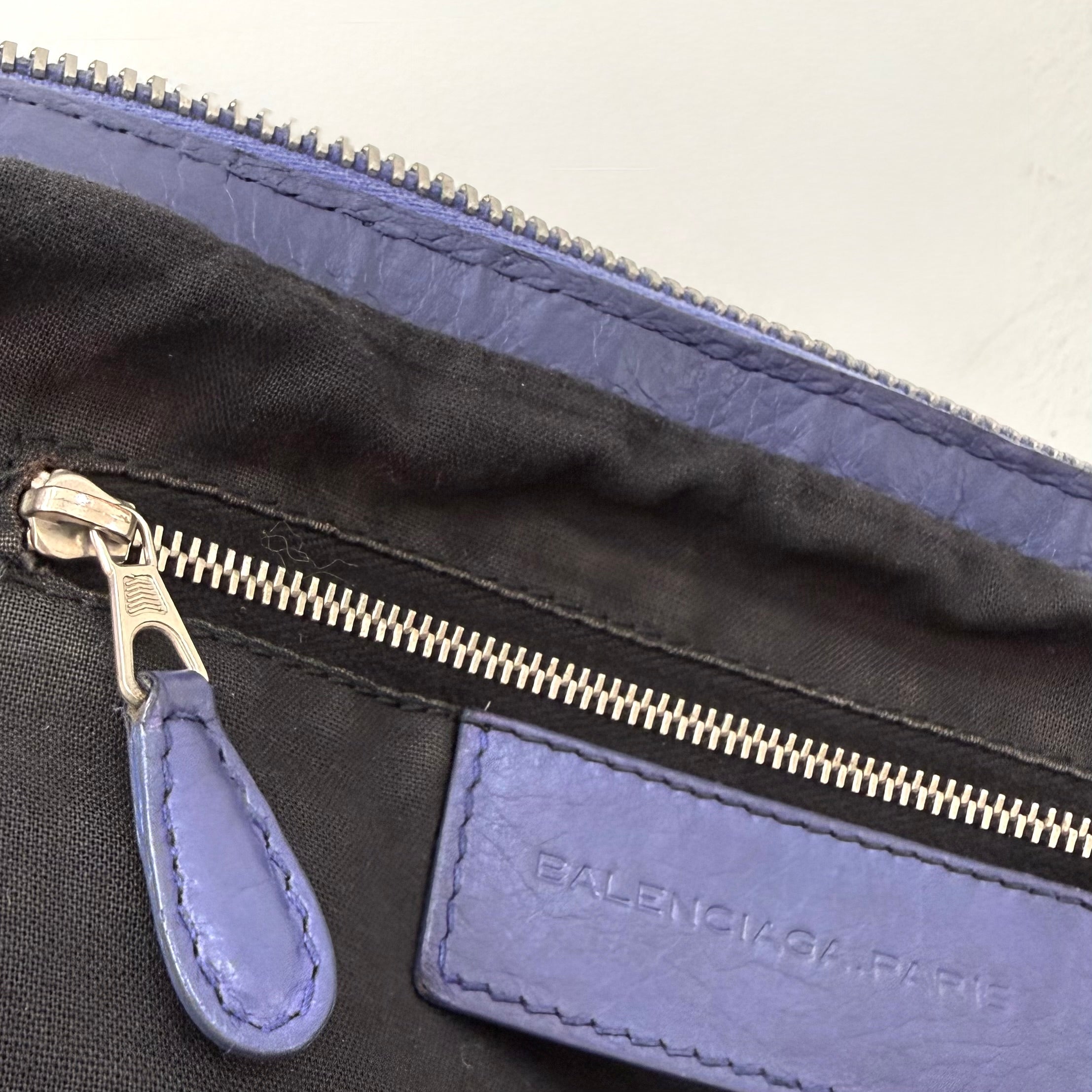 Balenciaga City Giant Studs Bag Leather Medium