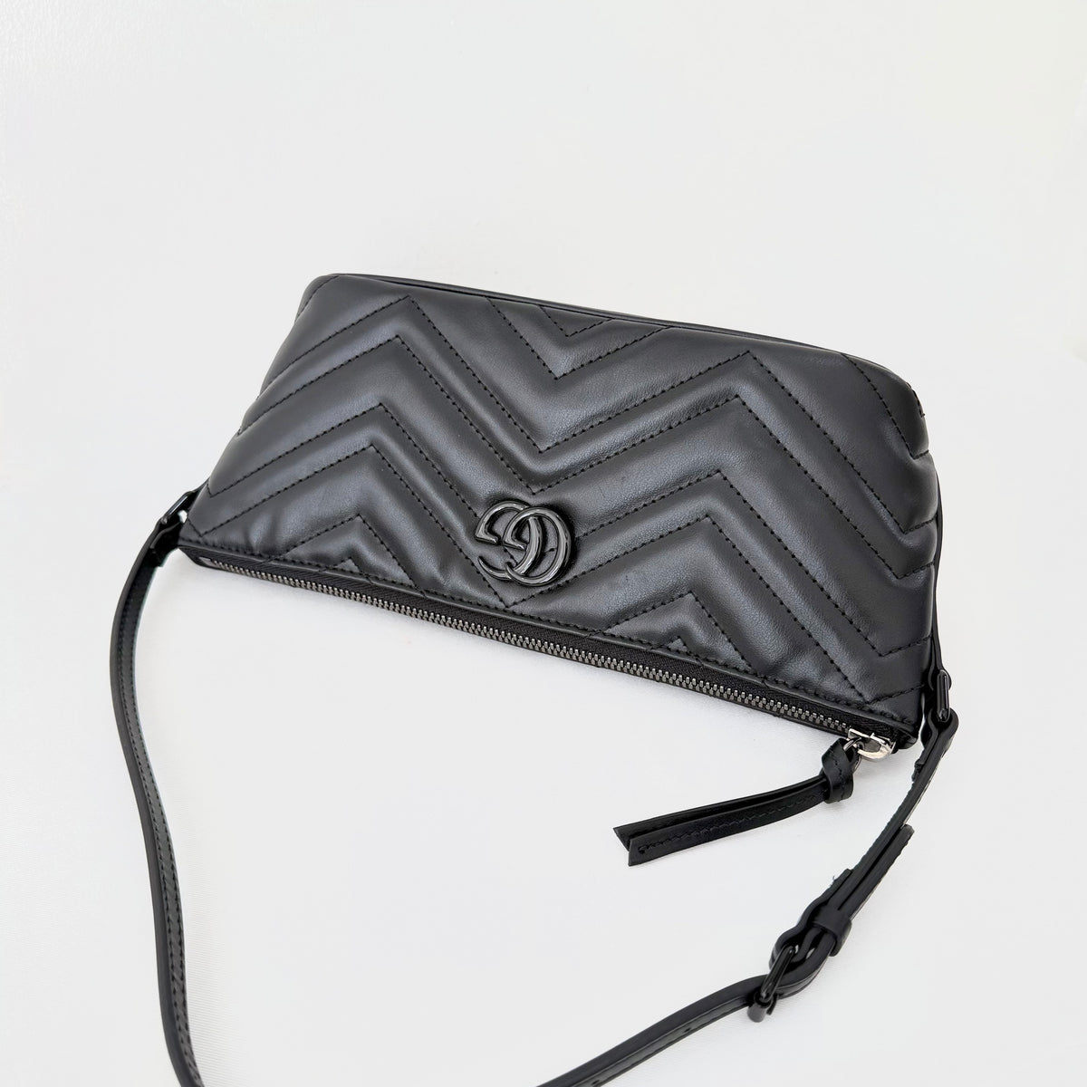 Gucci GG Marmont Pochette Shoulder Bag Matelasse Leather Small