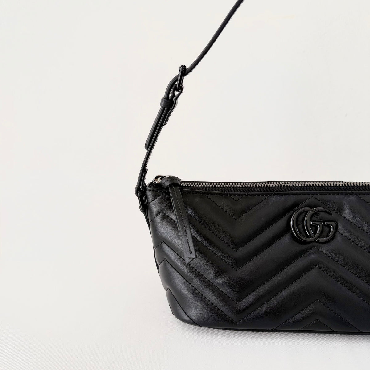 Gucci GG Marmont Pochette Shoulder Bag Matelasse Leather Small