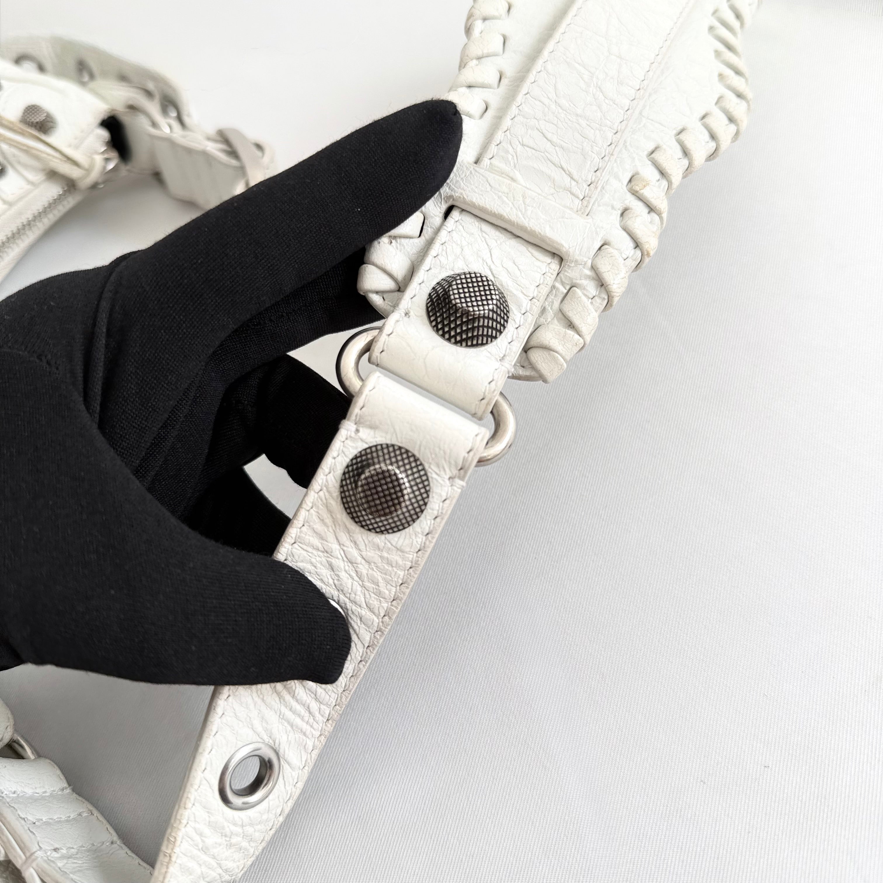 Balenciaga Cagole Shoulder Bag Xs in White