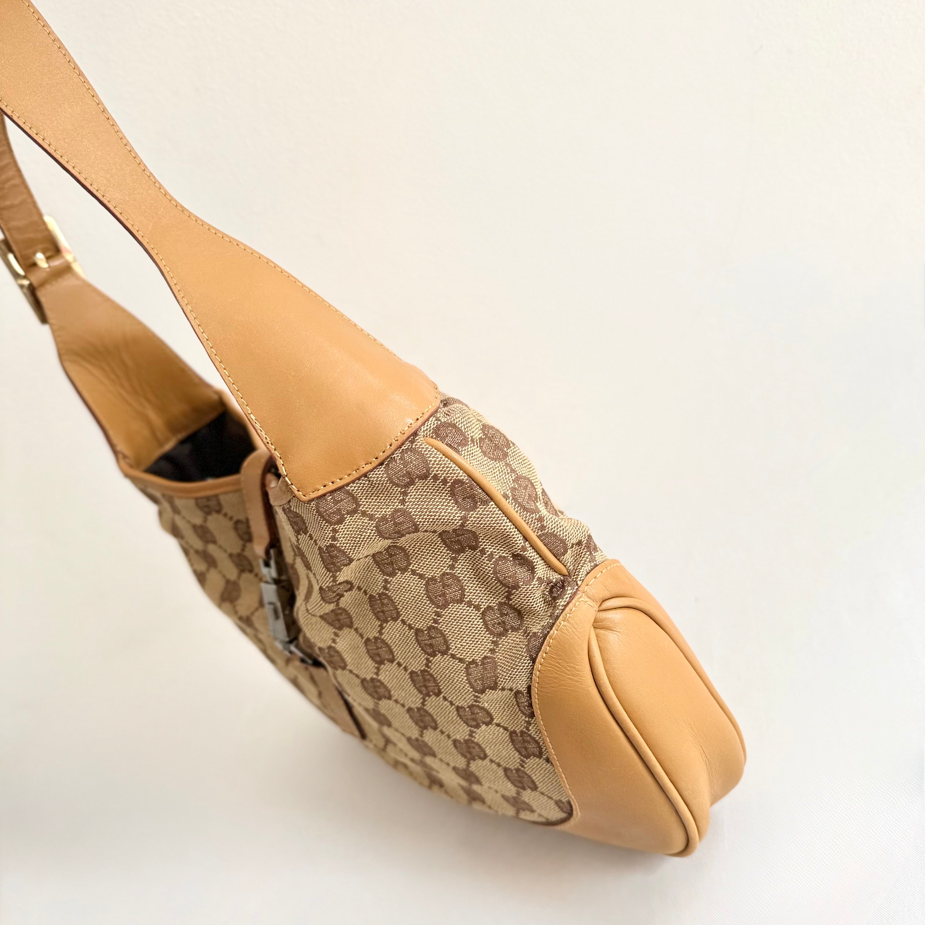 Gucci Jackie Bag - GG Beige Canvas