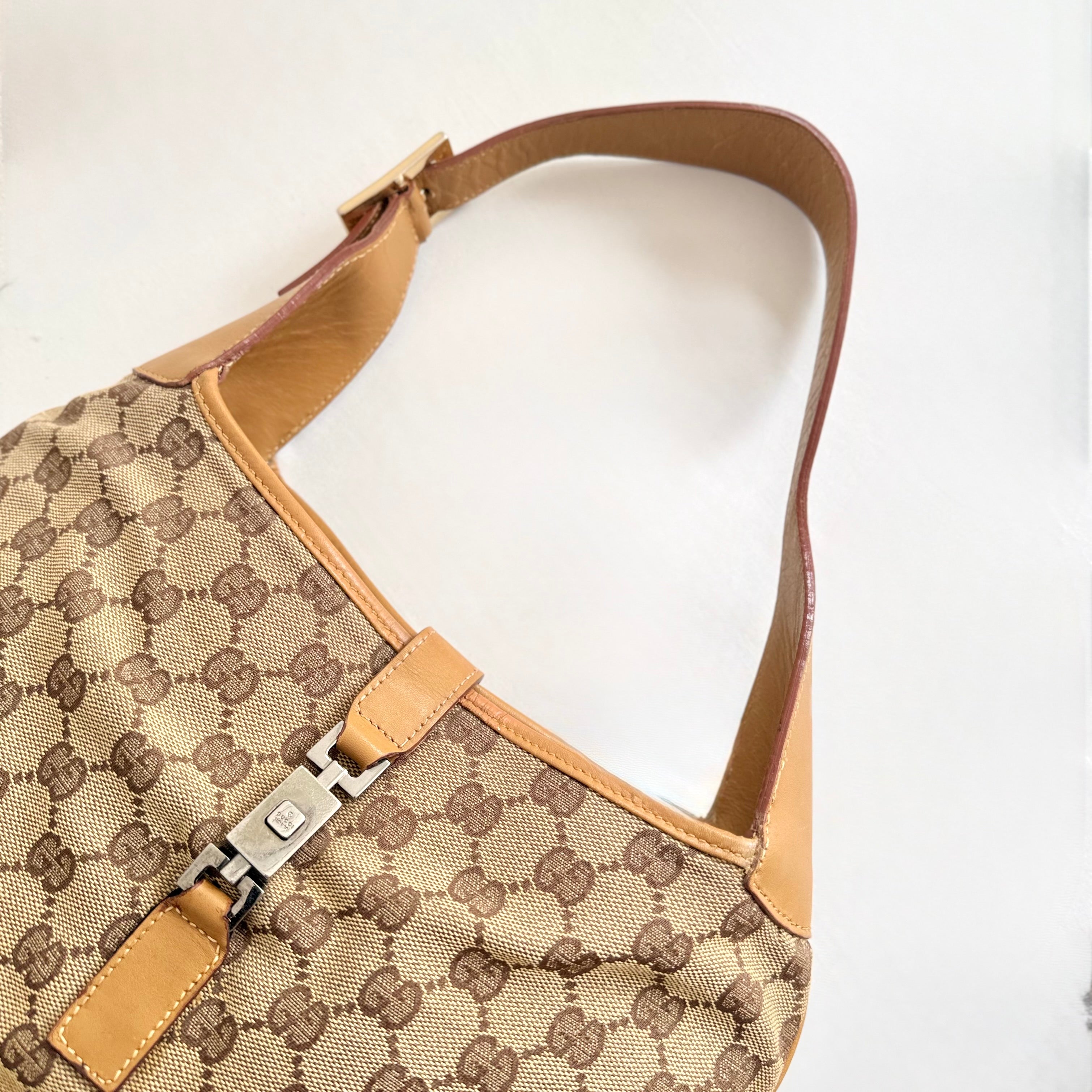 Gucci Jackie Bag - GG Beige Canvas
