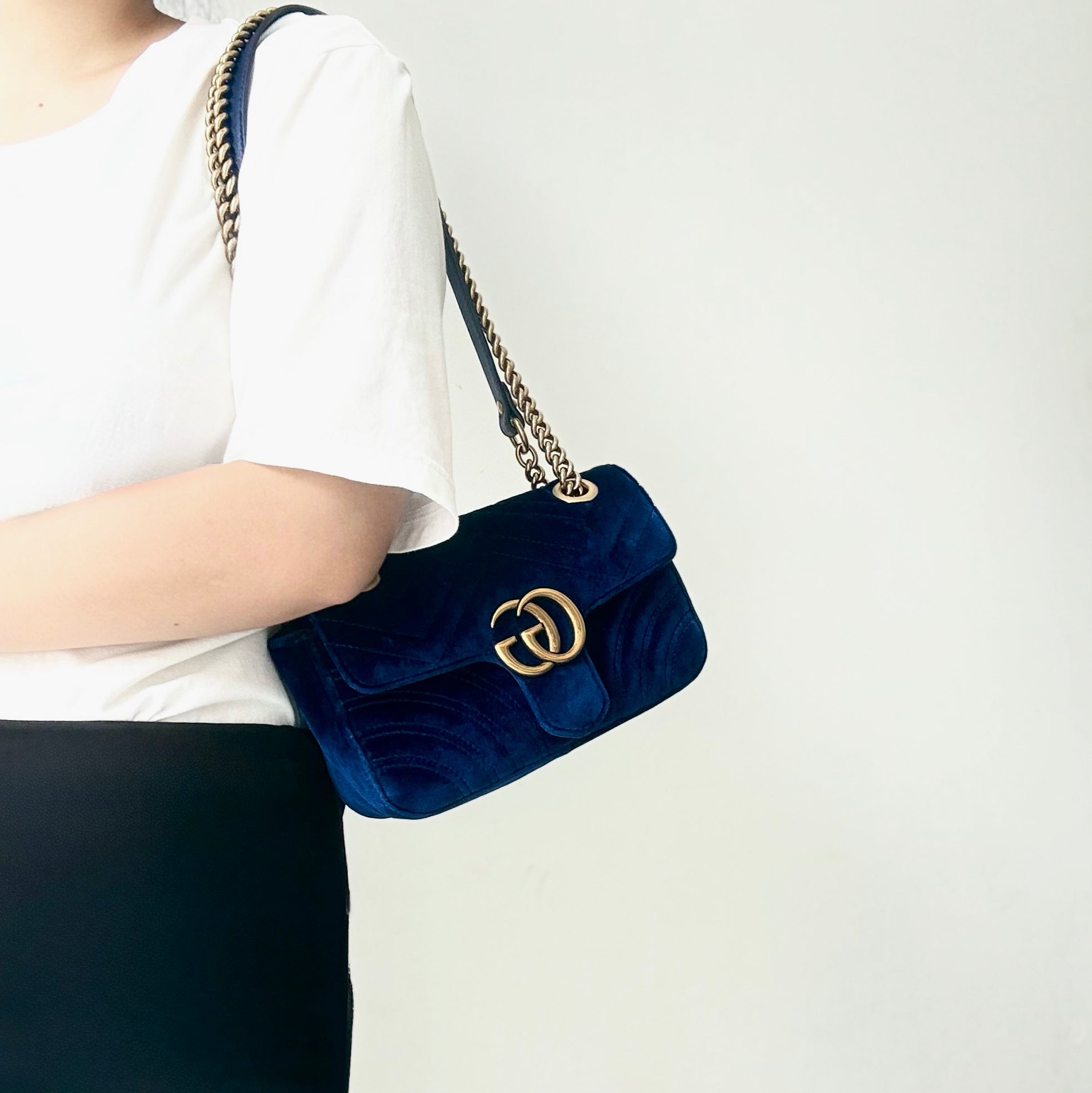 Gucci Marmont Velvet Small Shoulder Bag