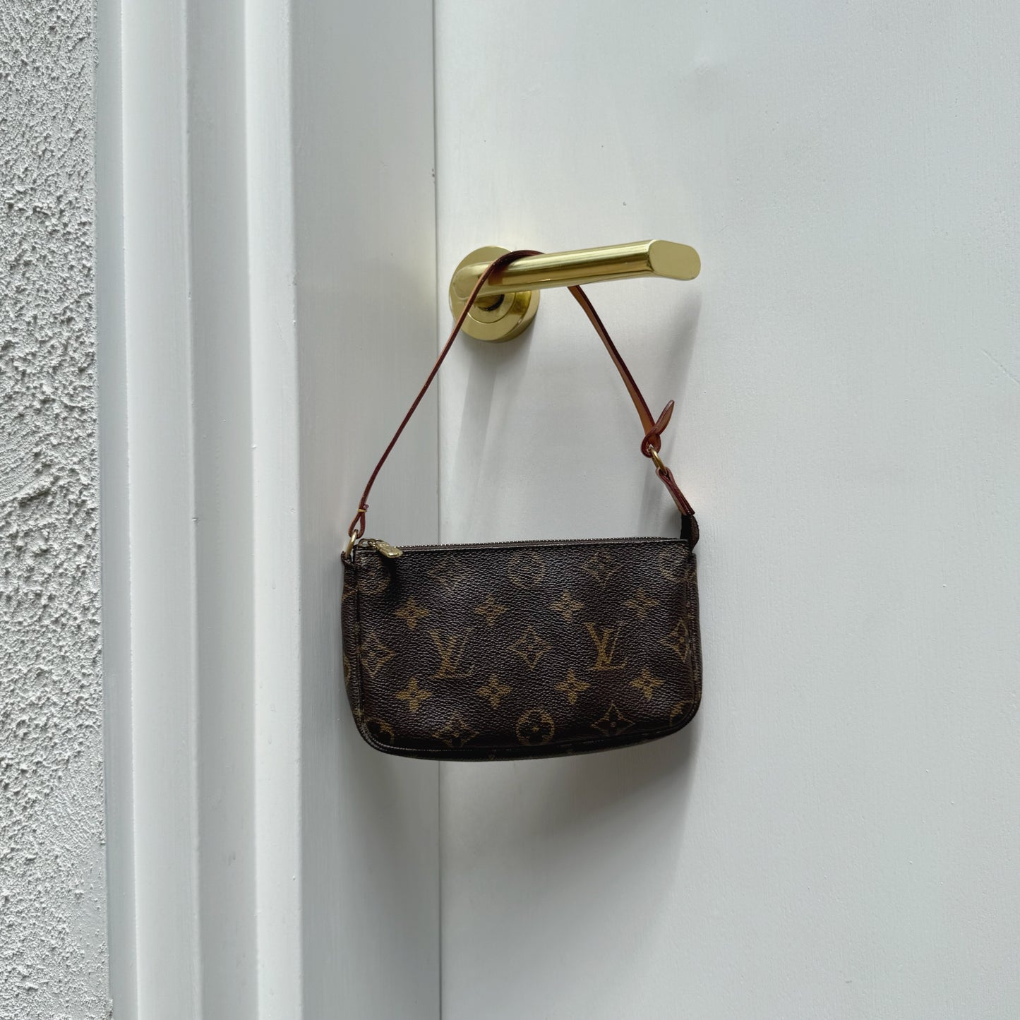 Louis Vuitton Pochette Accessories Monogram Canvas