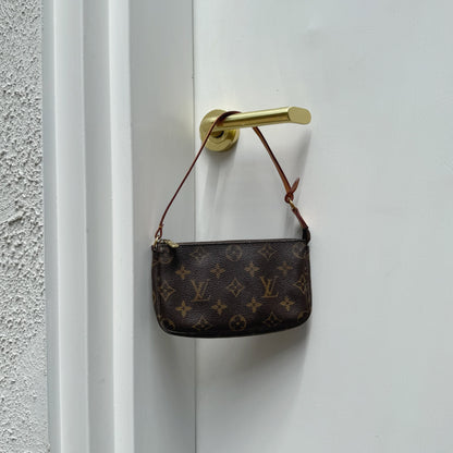 Louis Vuitton Pochette Accessories Monogram Canvas