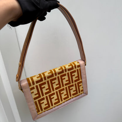 FENDI Vintage Shoulder Bag in gold/lilac leather