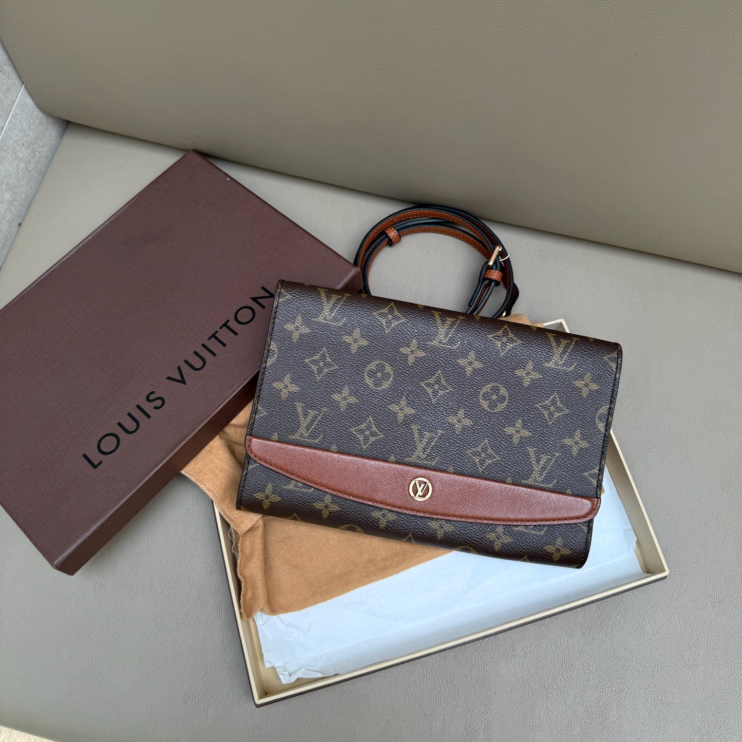 Louis Vuitton Monogram Bordeaux Shoulder Bag