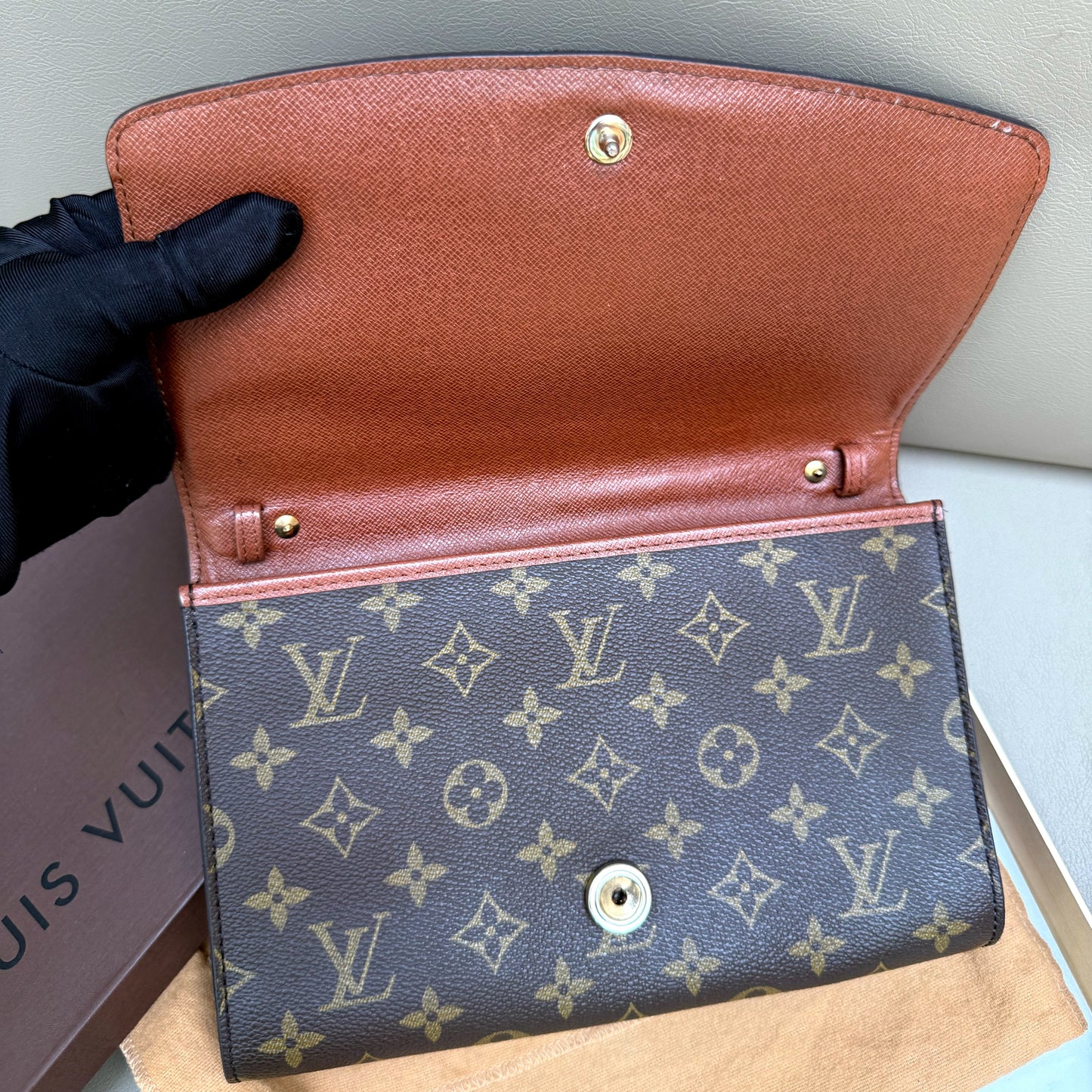 Louis Vuitton Monogram Bordeaux Shoulder Bag
