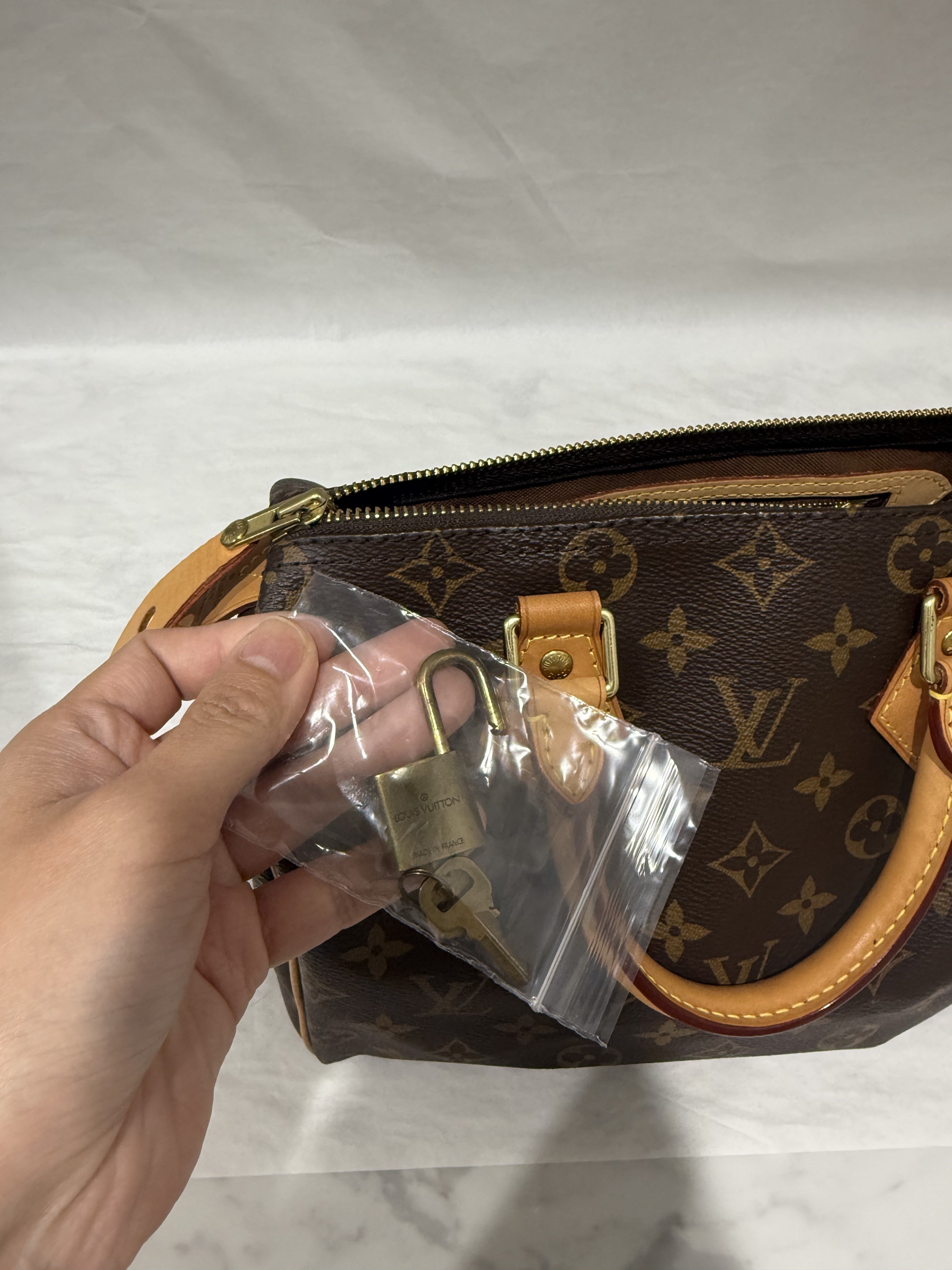 Louis Vuitton Speedy Bandouliere 25 Monogram