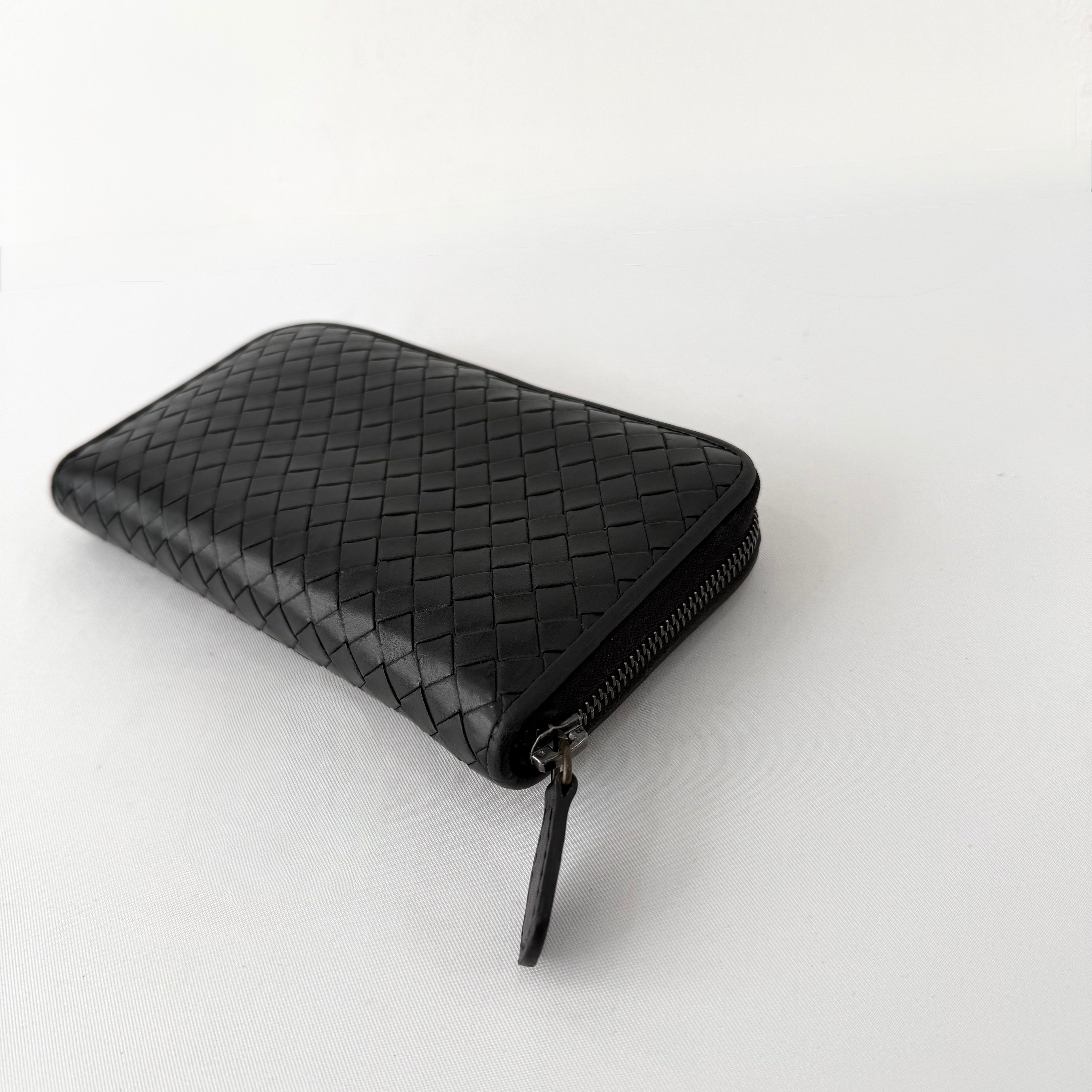Bottega Veneta Intrecciato Piccolo Zip Around Wallet