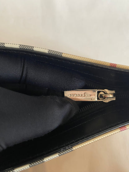 BURBERRY NOVA CHECK BAGUETTE BAG