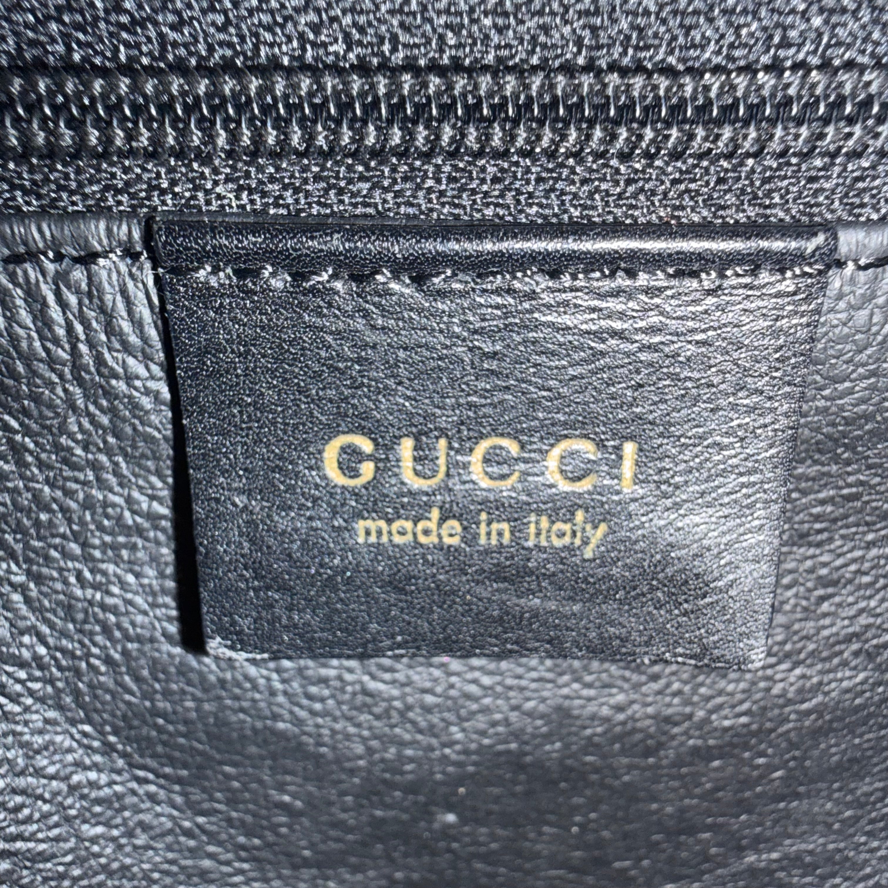 Gucci Bamboo Shoulder Bag in Black Leather