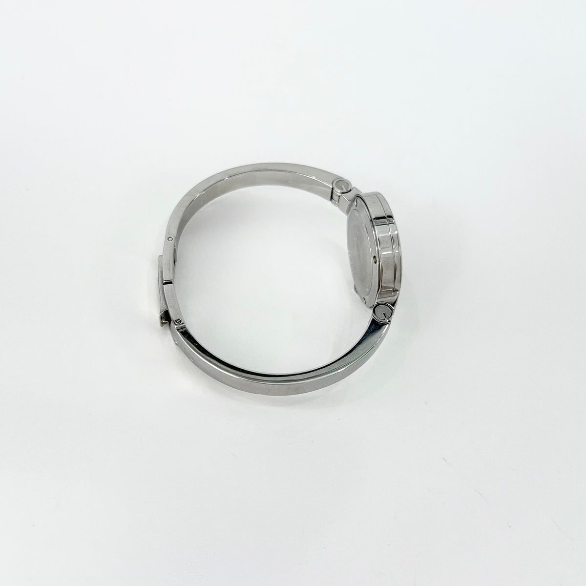 Gucci Silver 105 Monogram Pattern White Dial Quartz