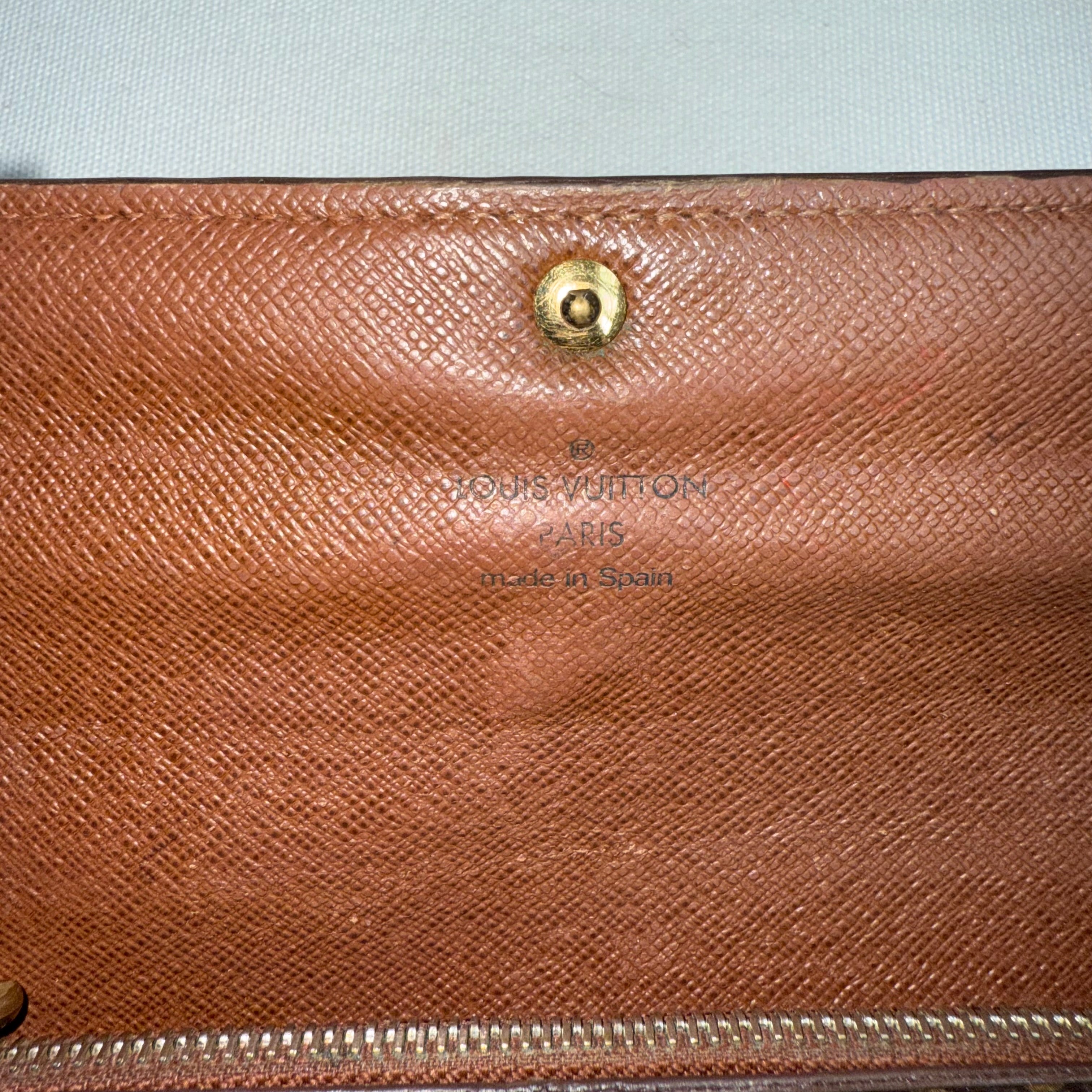 Louis Vuitton Monogram Sarah Long Wallet