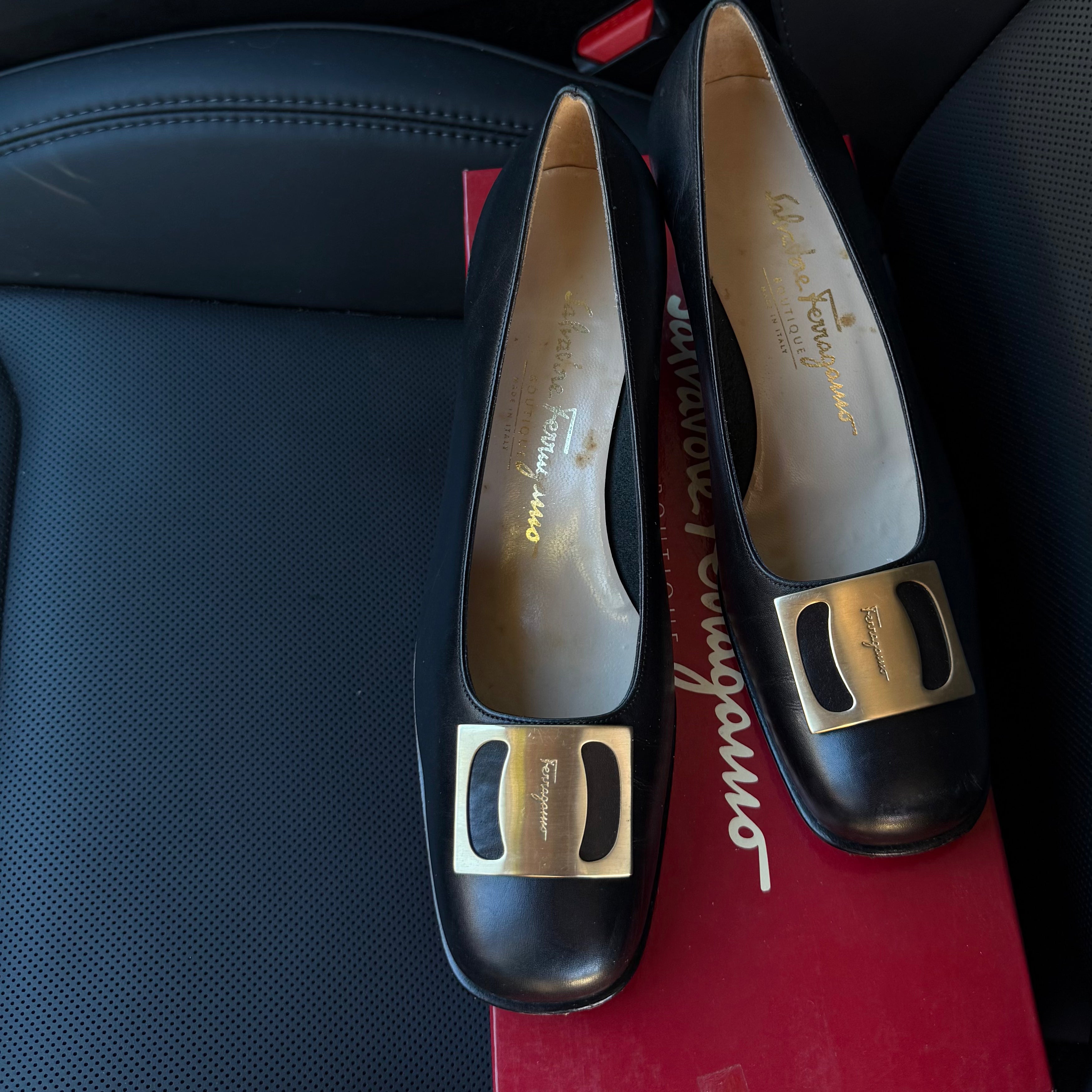 Salvatore Ferragamo Varaplate Black Leather Heels 4cm