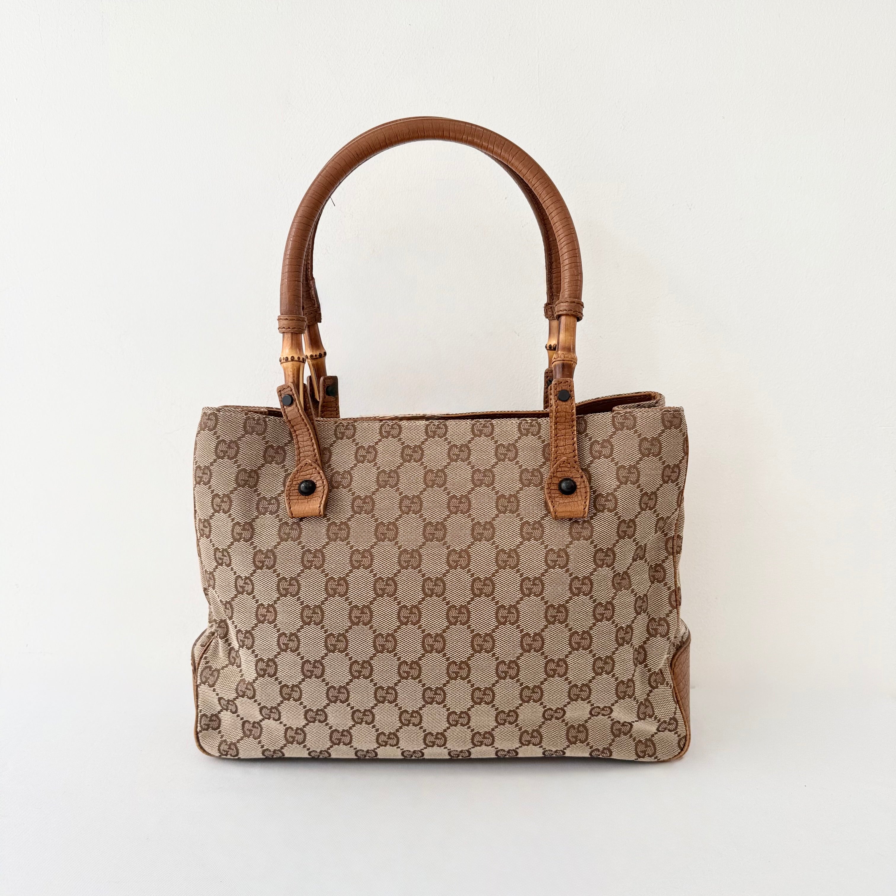 Gucci GG Supreme Tote Bag Bamboo Top Handle