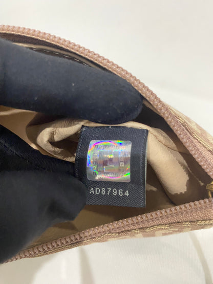 FENDI Zucca Pochette in Pink