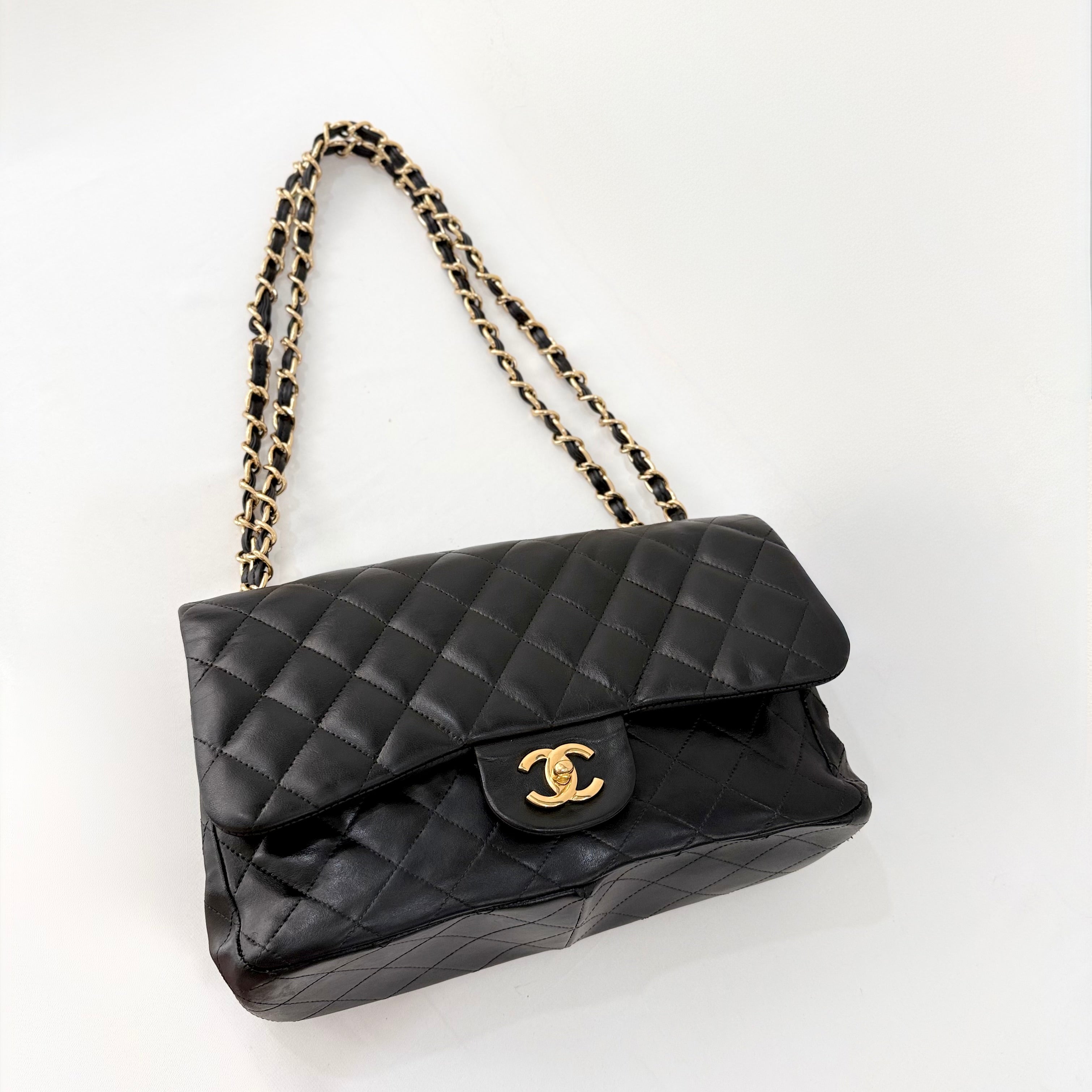 Chanel Classic Double Flap Medium