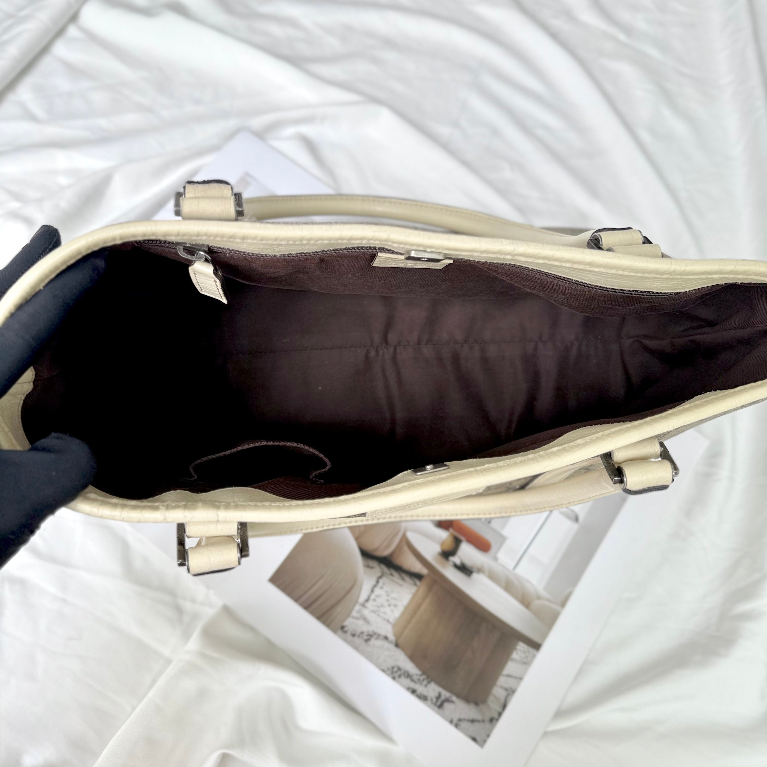 Gucci GG Supreme Joy Tote