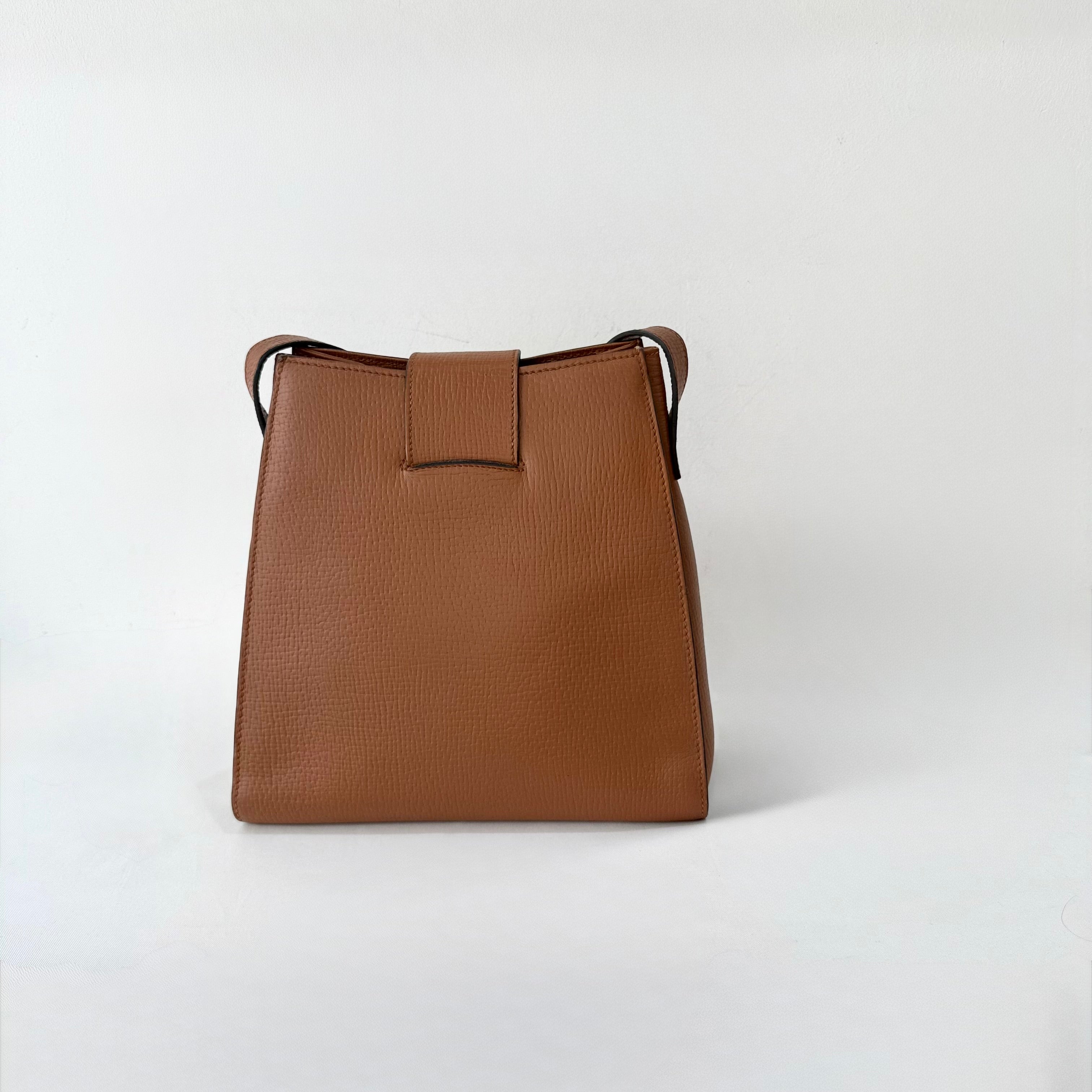 Loewe Textured Leather Toe Bag - Brown