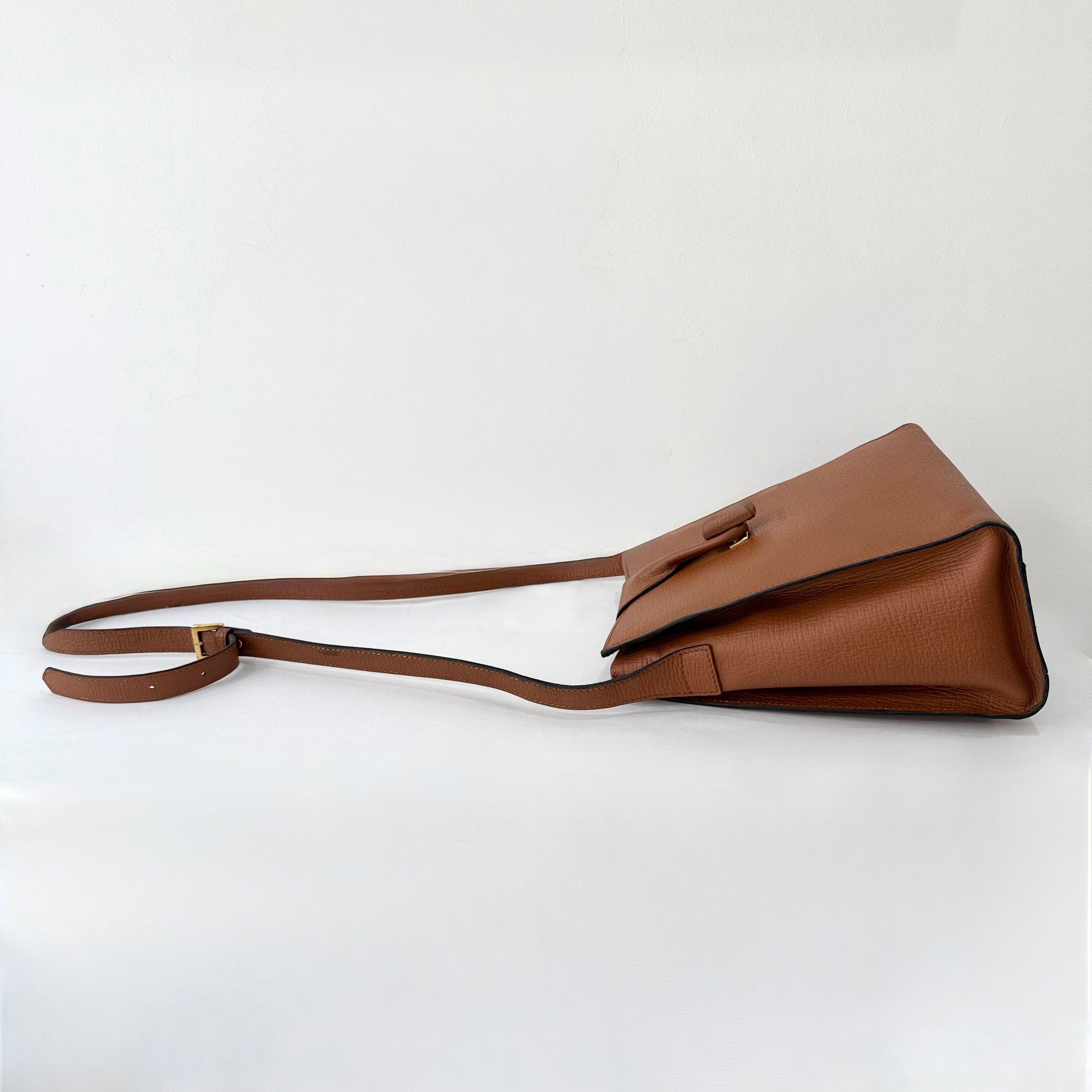 Loewe Textured Leather Toe Bag - Brown