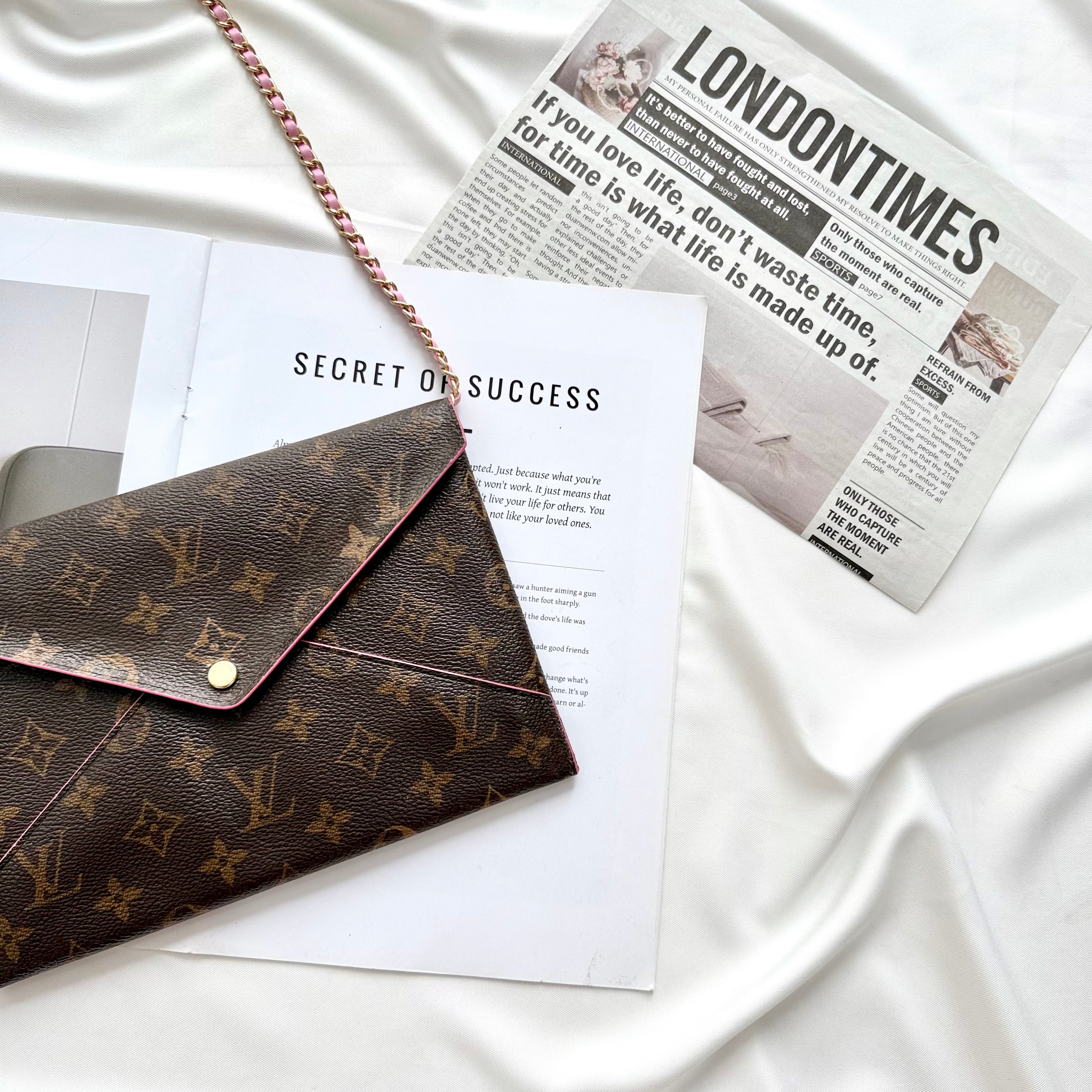 Louis Vuitton Kirigami Pochette Monogram