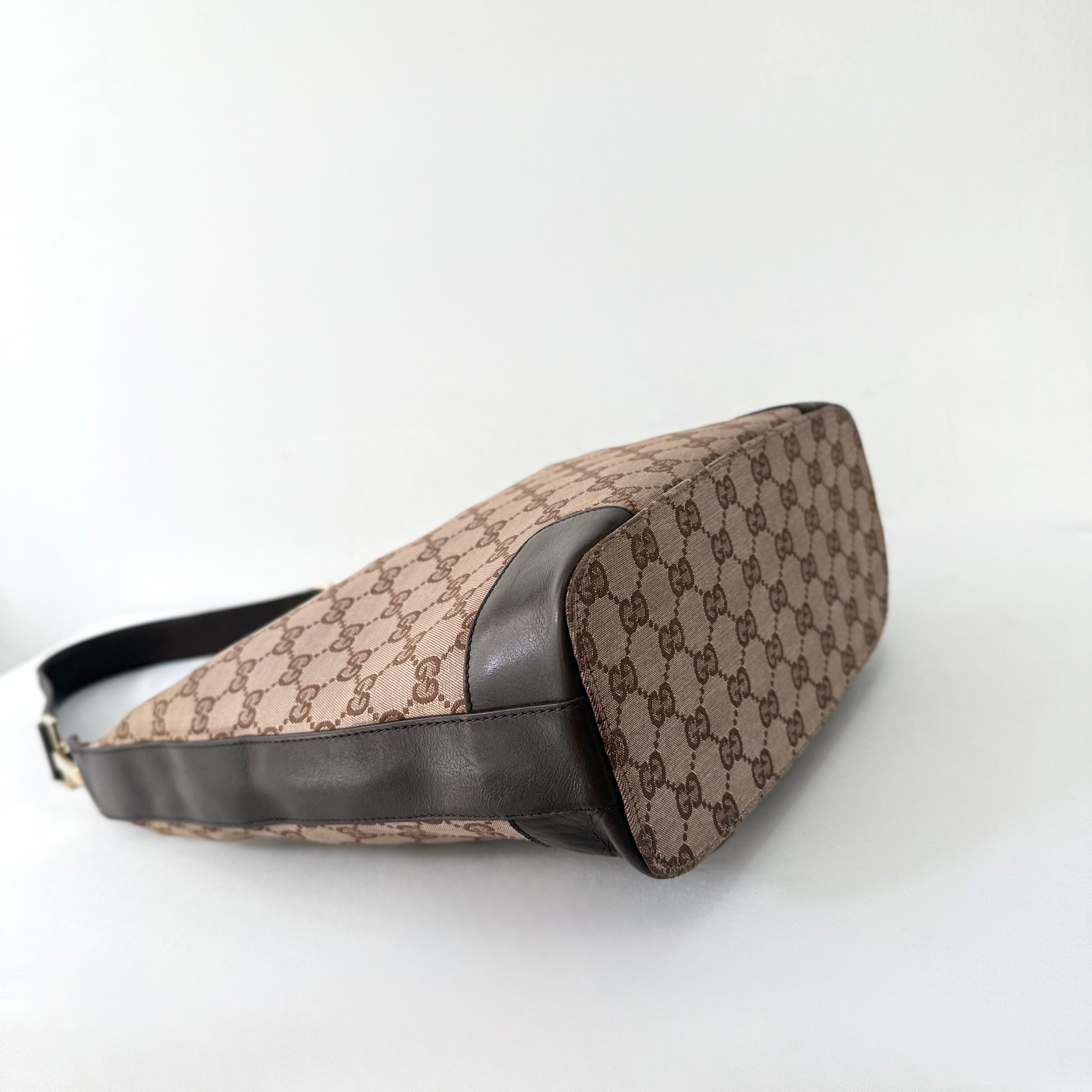 Gucci GG Brown Canvas Hobo Shoulder Bag