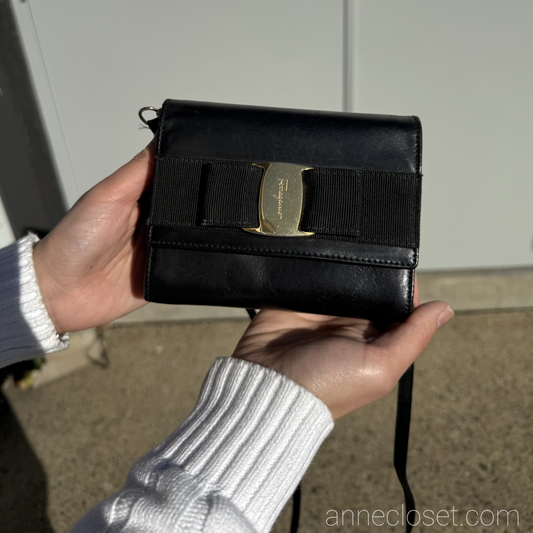 Salvatore Ferragamo Crossbody Bag Black Leather