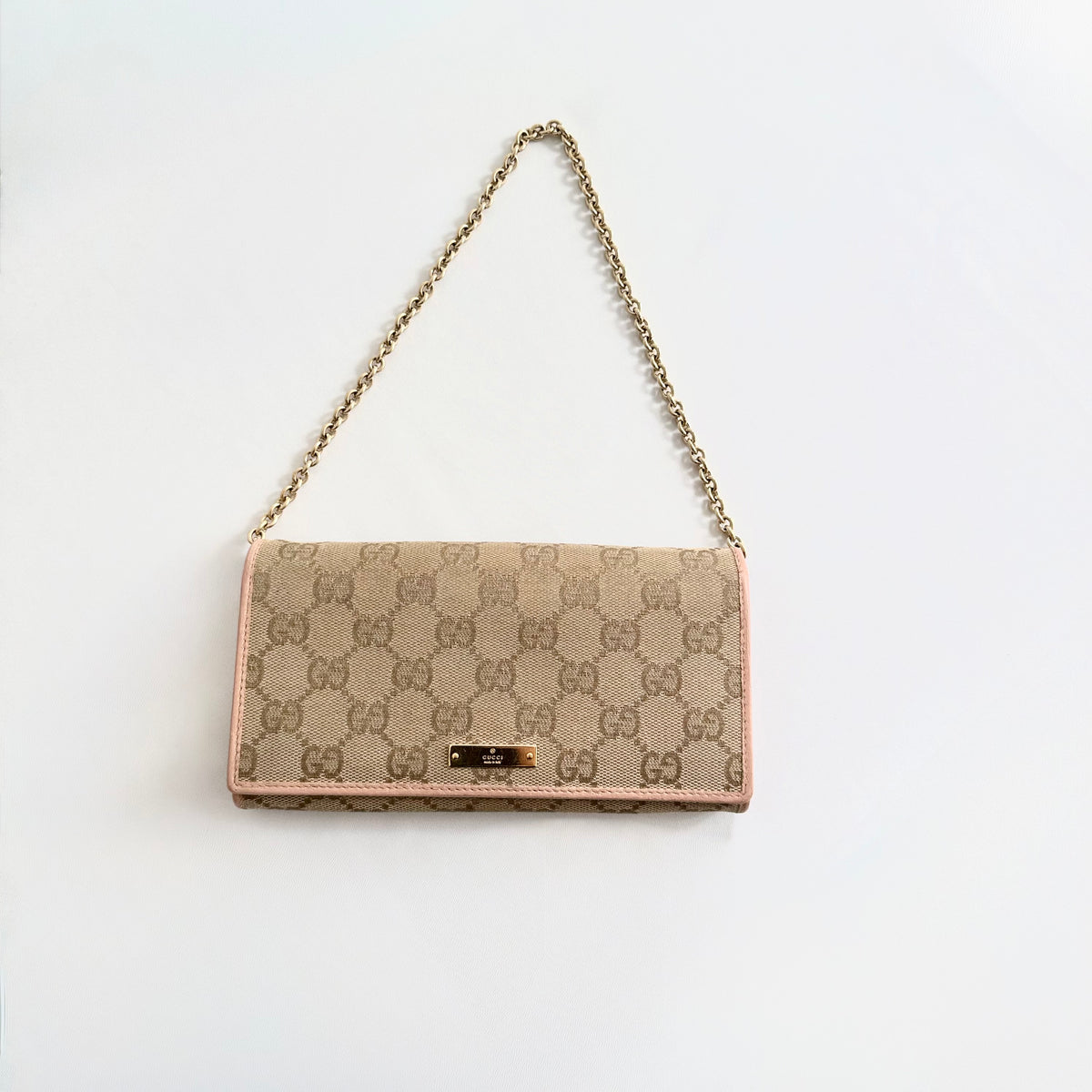 Gucci GG Monogram Canvas Continental Wallet on Chain