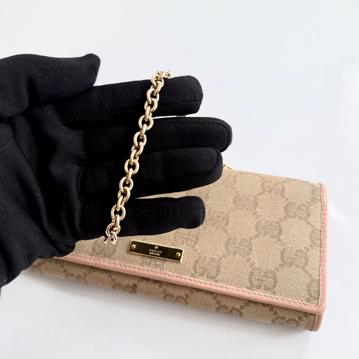 Gucci GG Monogram Canvas Continental Wallet on Chain
