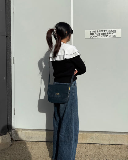 GUCCI Vintage Crossbody Bag Leather