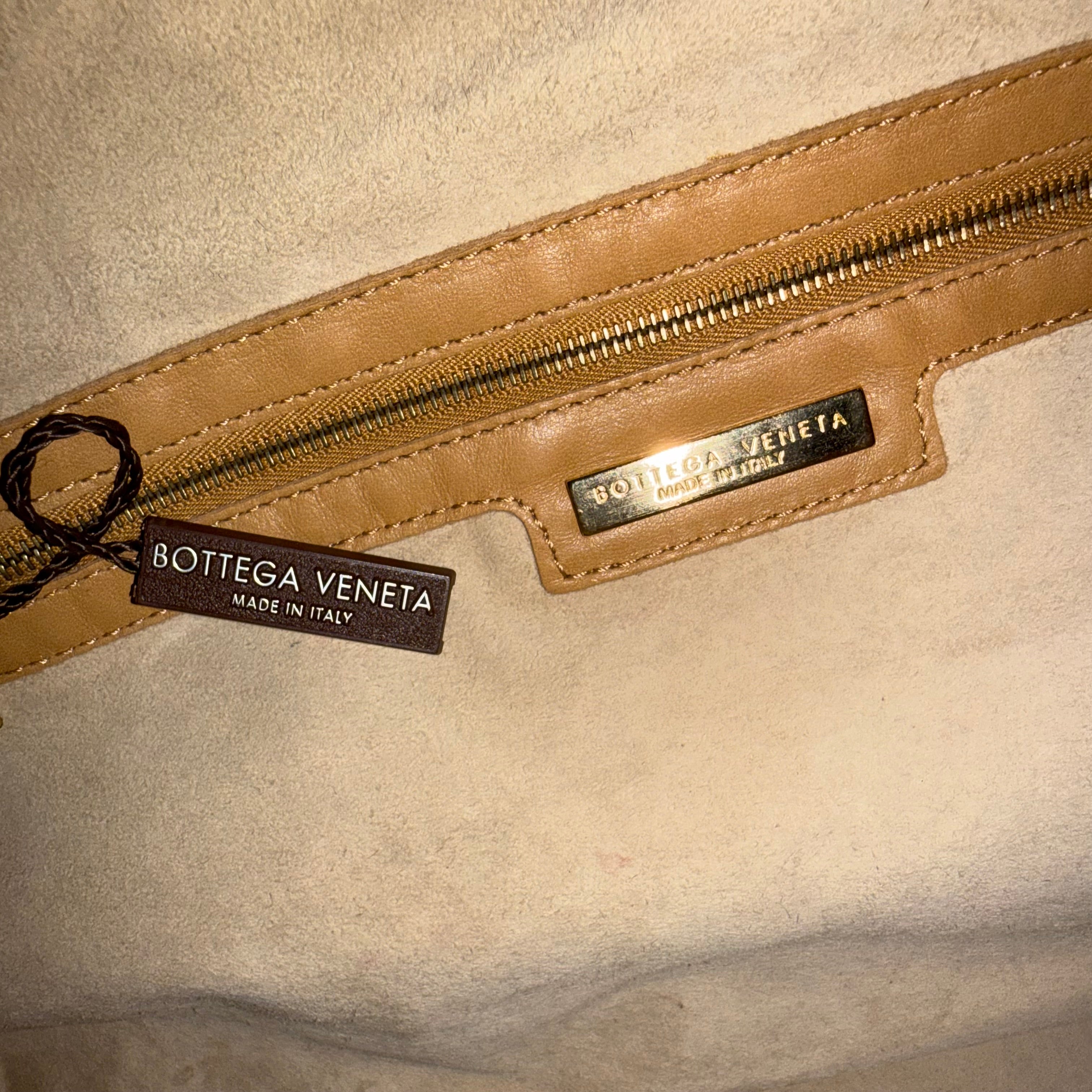 Bottega Veneta Intrecciato Top Handle Bag
