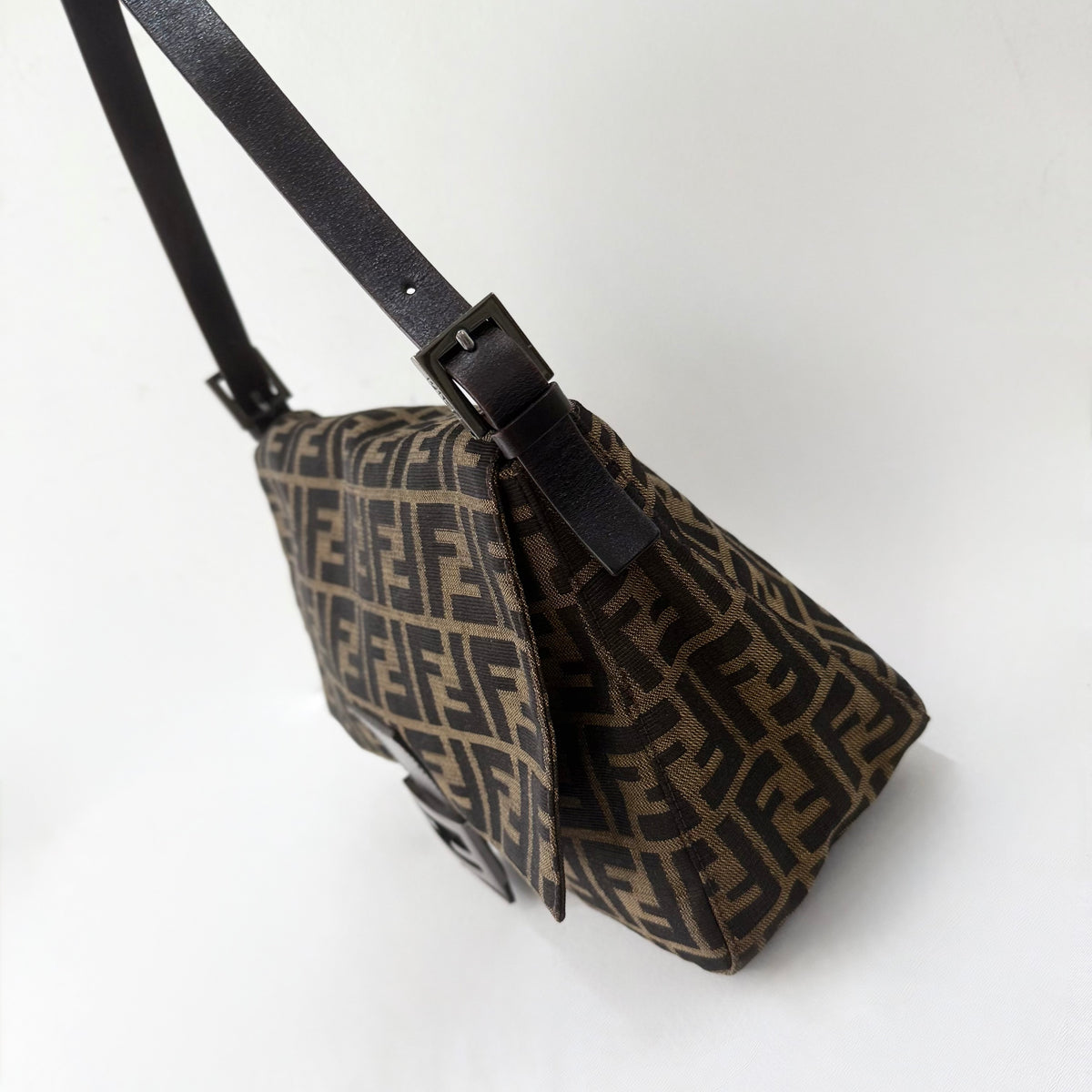 Fendi Zucca Mamma Baguette bag canvas brown